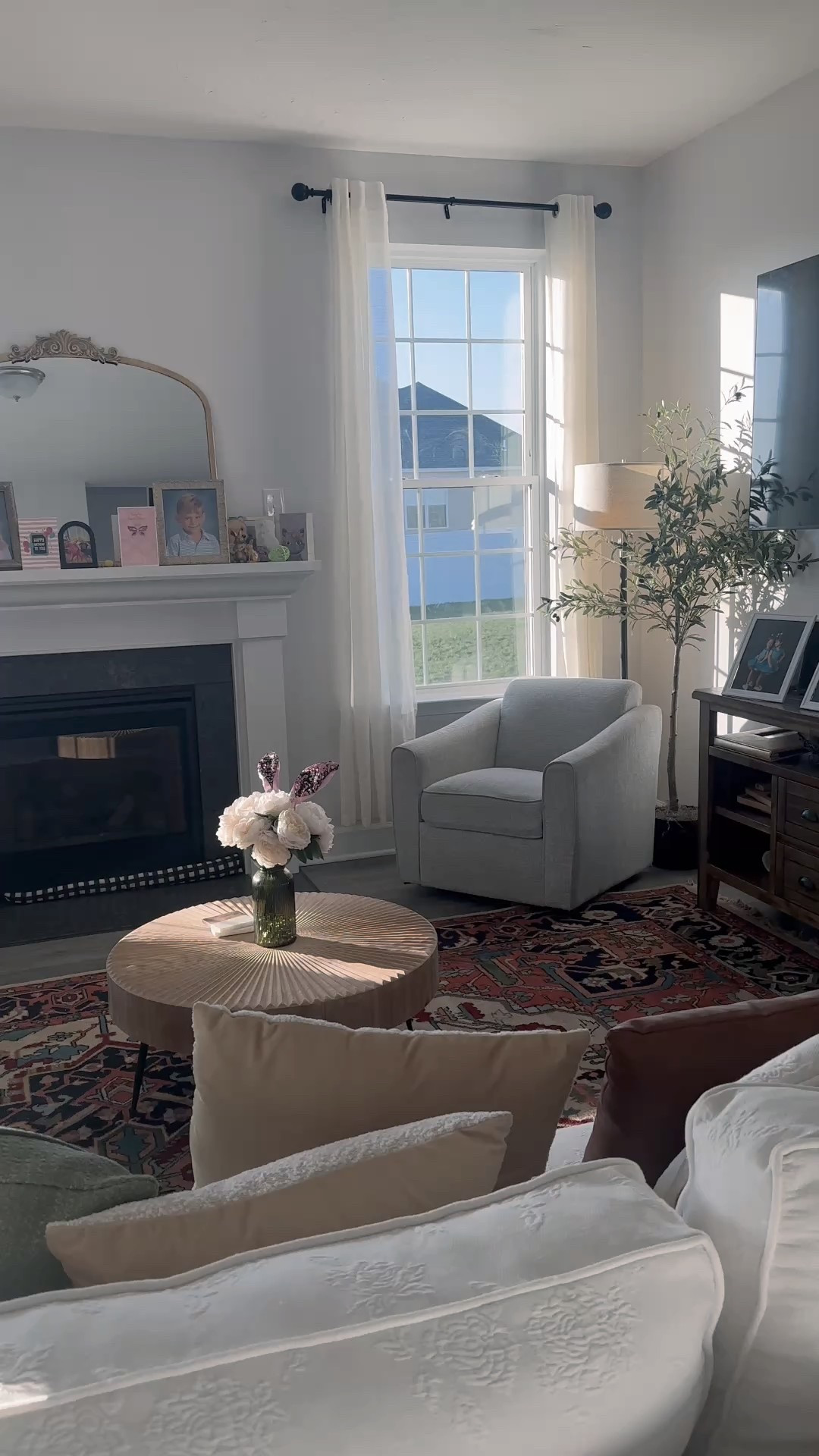 Golden Hour🐈 

#LTKHome #LTKPets #LTKSeasonal