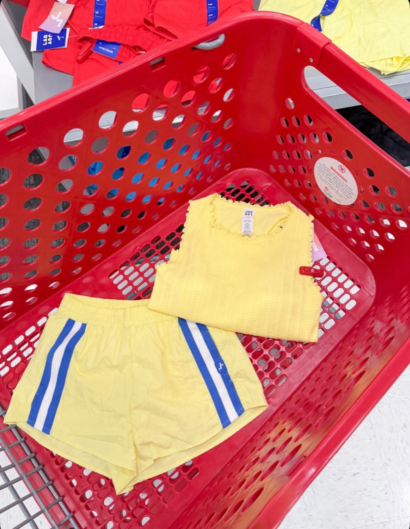 New JoyLab set - perfect for Target runs, coffee walks, or weekend errands! 

#target #targetfinds #joylab #weekendoutfits #targethaul #targetnew

#LTKdayinmylife #LTKootd #LTKfitnessgoals