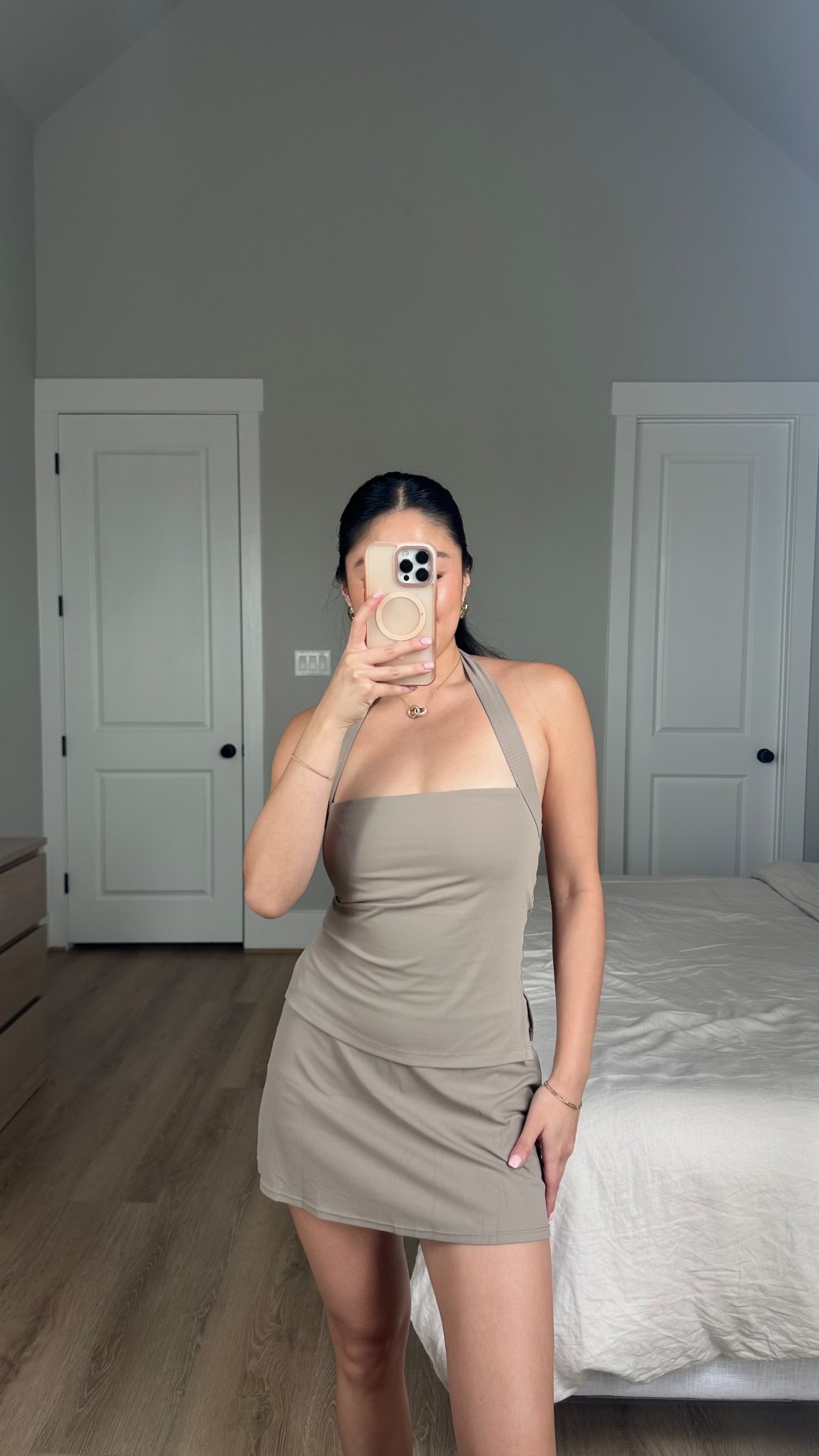 My most recent obsession - this two piece beige set from aerie! It’s so comfortable and the fabric is so soft! On sale right now too 😍 #aerie #loungewear #workoutsets #sale

#LTKFindsUnder50 #LTKSaleAlert