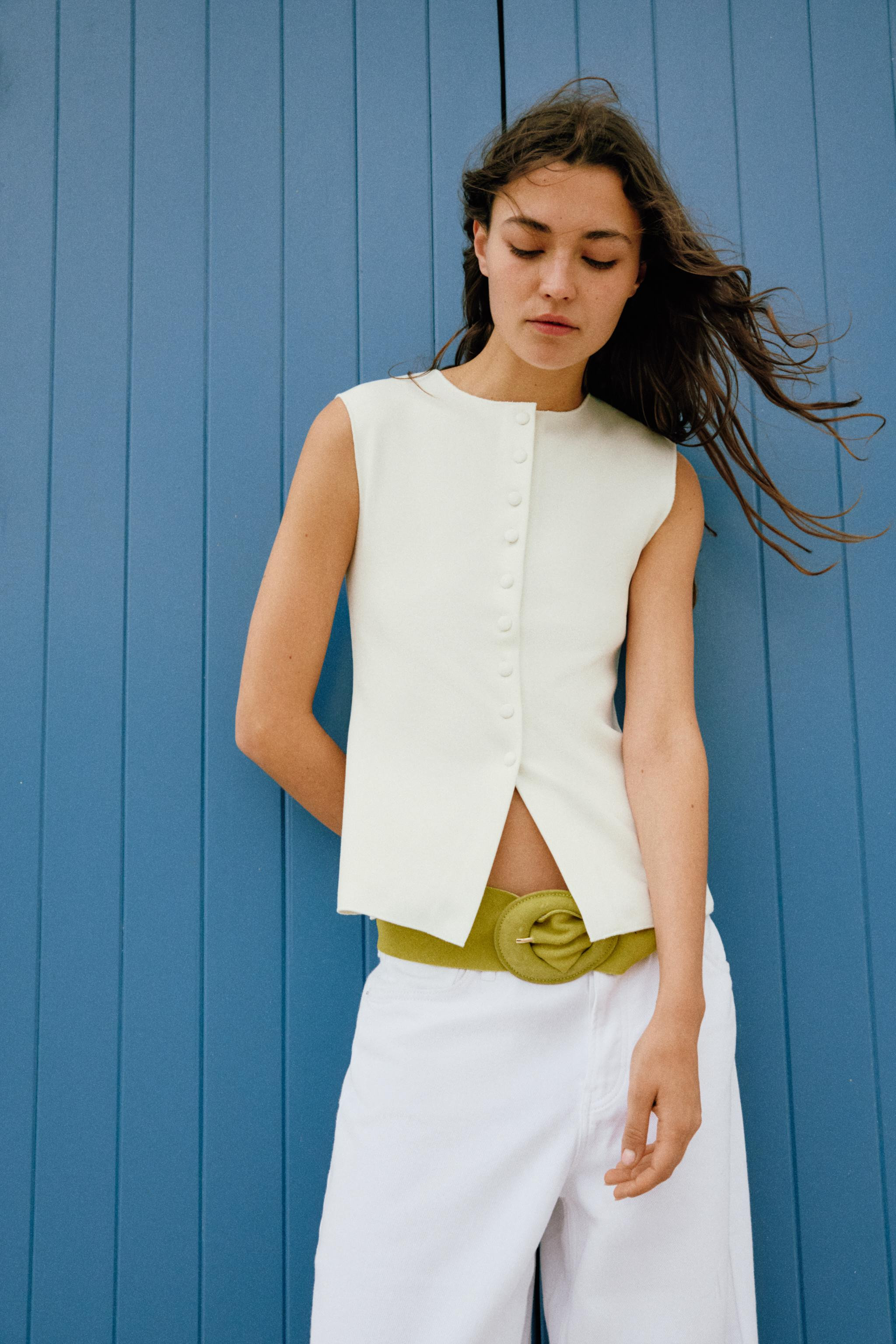 100% SUEDE LEATHER BELT WITH COVERED BUCKLE | Zara US