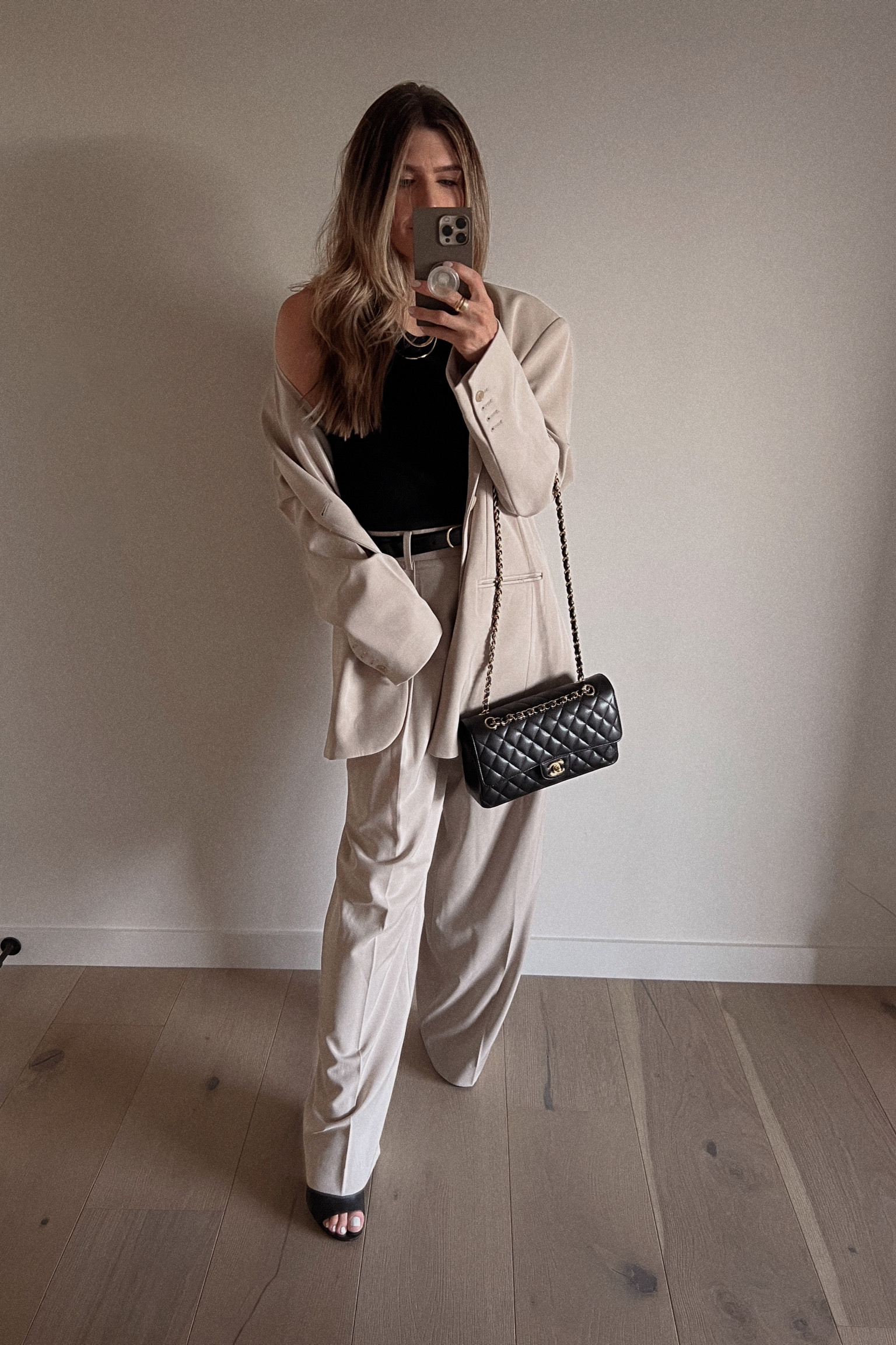 menswear edit always — oversized for a gno in the frankie shoot

#LTKitbag #LTKstyletip