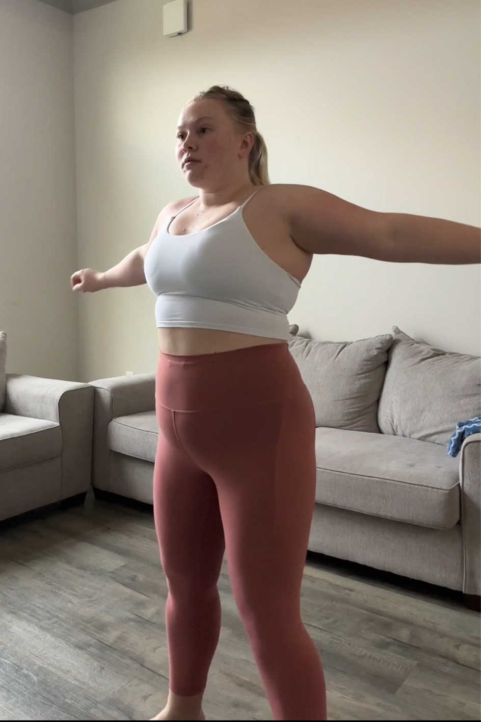 Workout outfit of the day #lululemon and #pinklily

#LTKfit #LTKworkwear #LTKFind