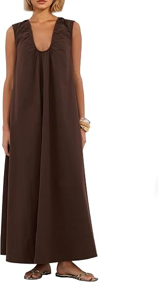 MISSACTIVER Women's Sleeveless Maxi Dress Scoop Neck Ruched Long Dress with Side Pockets Wide Sho... | Amazon (US)