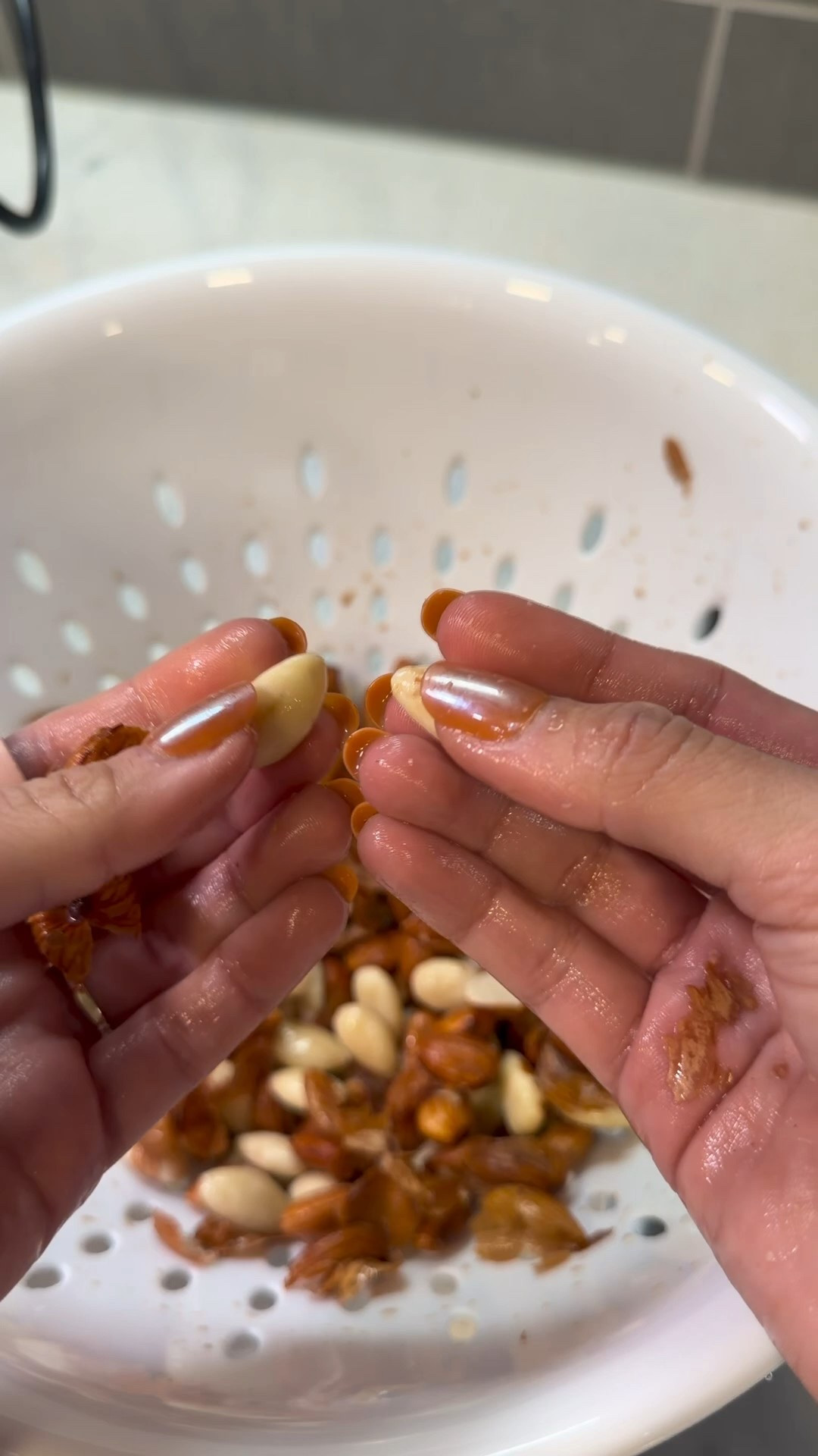 Te enseño a hacer leche de ajo en esta licuadora especial para este tipo de leches alternativas, papillas, pastas… bastante útil para lo que la creatividad te alcance! Regalo perfecto para esa marmita que está ingresando en la alimentación complementaria ✨💞

#LTKGiftGuide #LTKmomlife #LTKHoliday