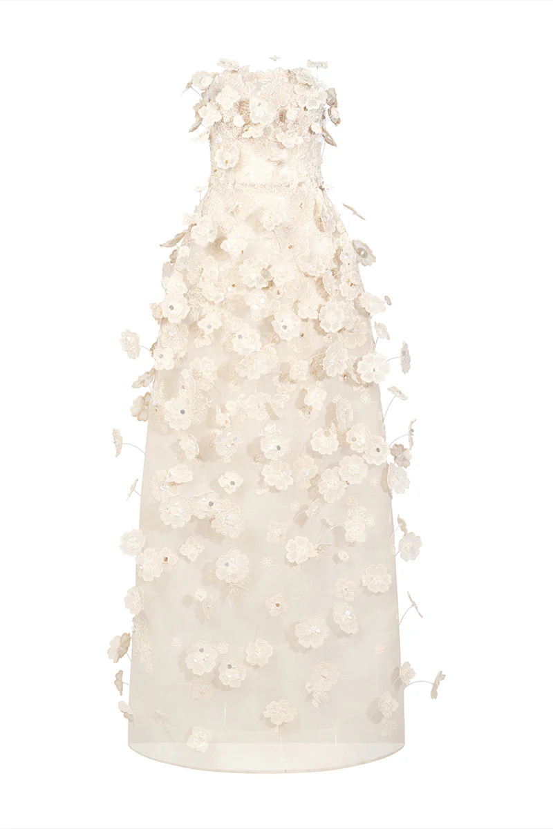 FLORAL LACE GOWN WITH METAL BEADS | Phan Huy | CULT MIA | CULT MIA UK LTD