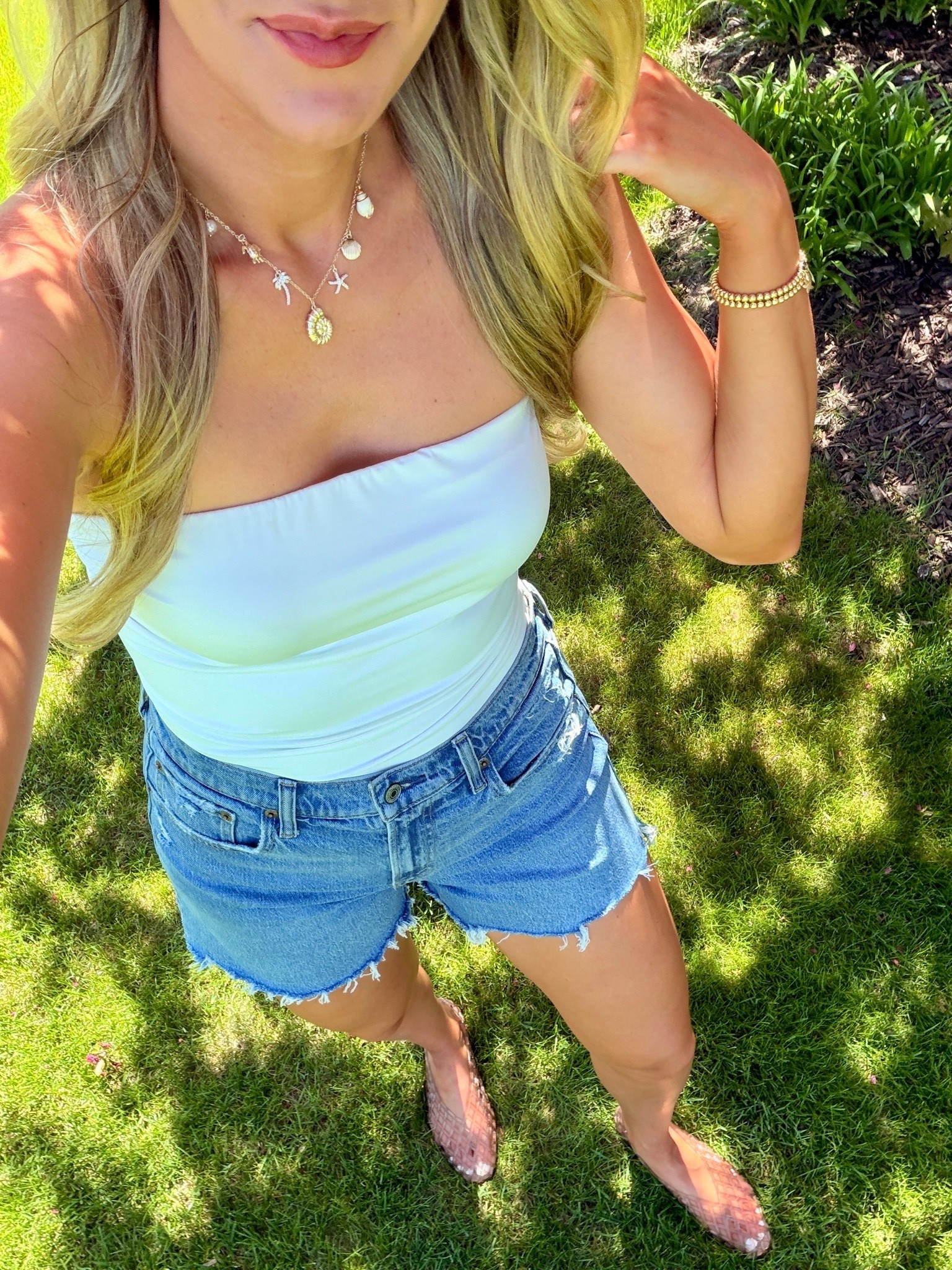 ⚠️code AFSUMMER stacks on top of all sale prices! 

Wearing my true medium/tall in all except I always size up one in their jean shorts as I don’t like them too tight. Wearing 30 waist 

Tall girl denim shorts, tall maxi skirt, maxi dress, comfy pants, balloon pants, tall jumpsuit, summer style

#LTKMidsize #LTKTall #LTKSaleAlert