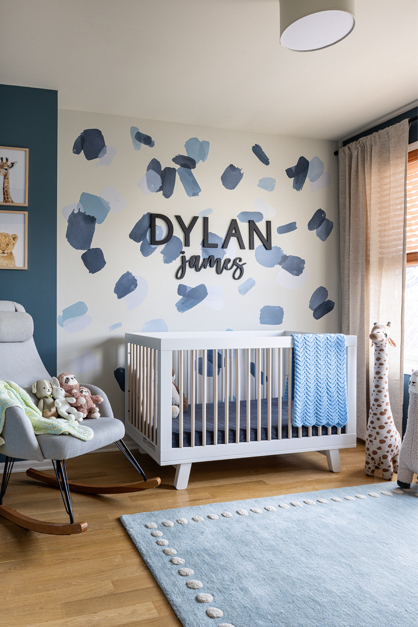 Small but sweet animal themed nursery for our Dylan James 🩵

Photo: 



#LTKBaby #LTKKids #LTKHome