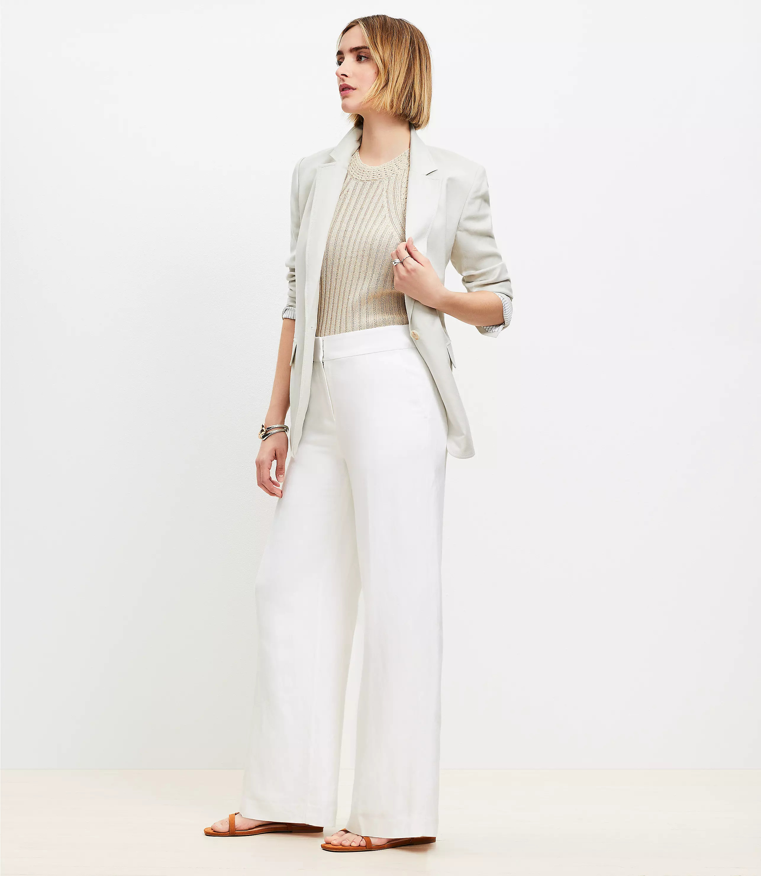 Clean Wide Leg Pants in Linen Blend | LOFT