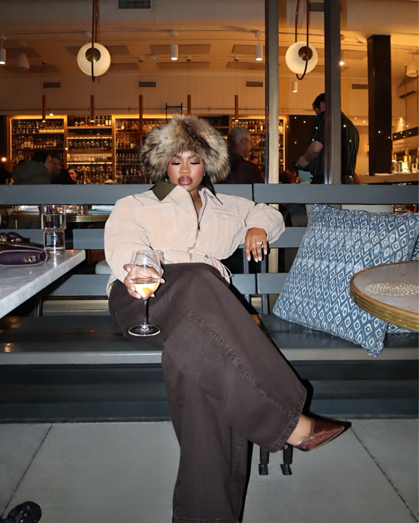 Chocolate browns and neutrals blend together so beautifully! Loved this fit so much! 