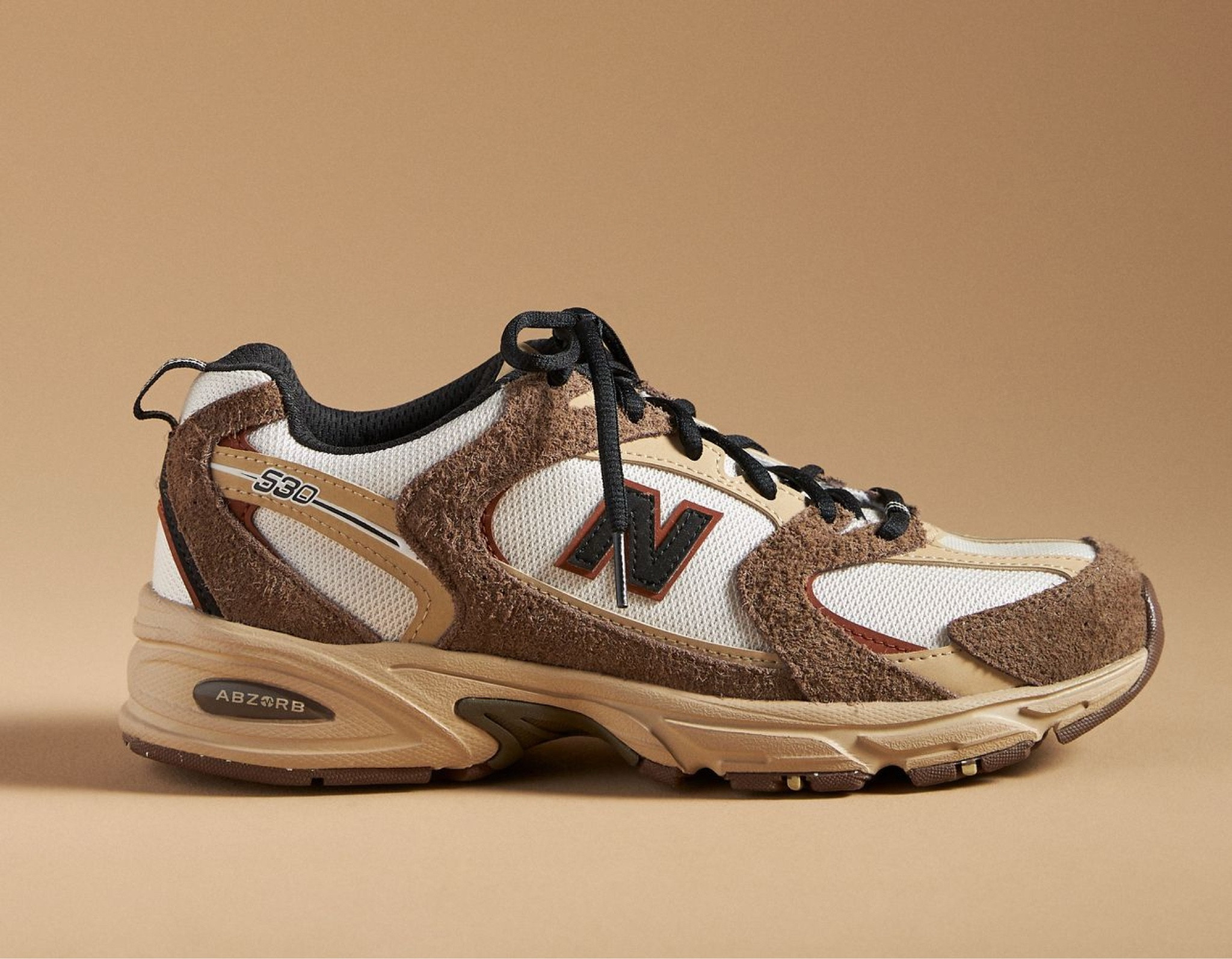 Brown New Balance 530 sneakers 

#LTKFitness #LTKShoeCrush #LTKGiftGuide