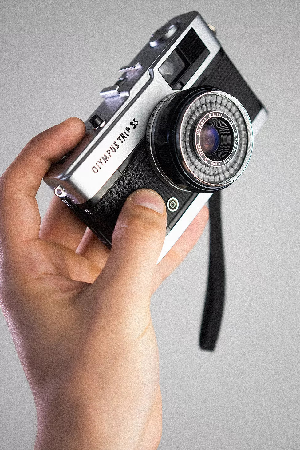 Vintage Olympus Trip 35 Camera | Urban Outfitters (EU)