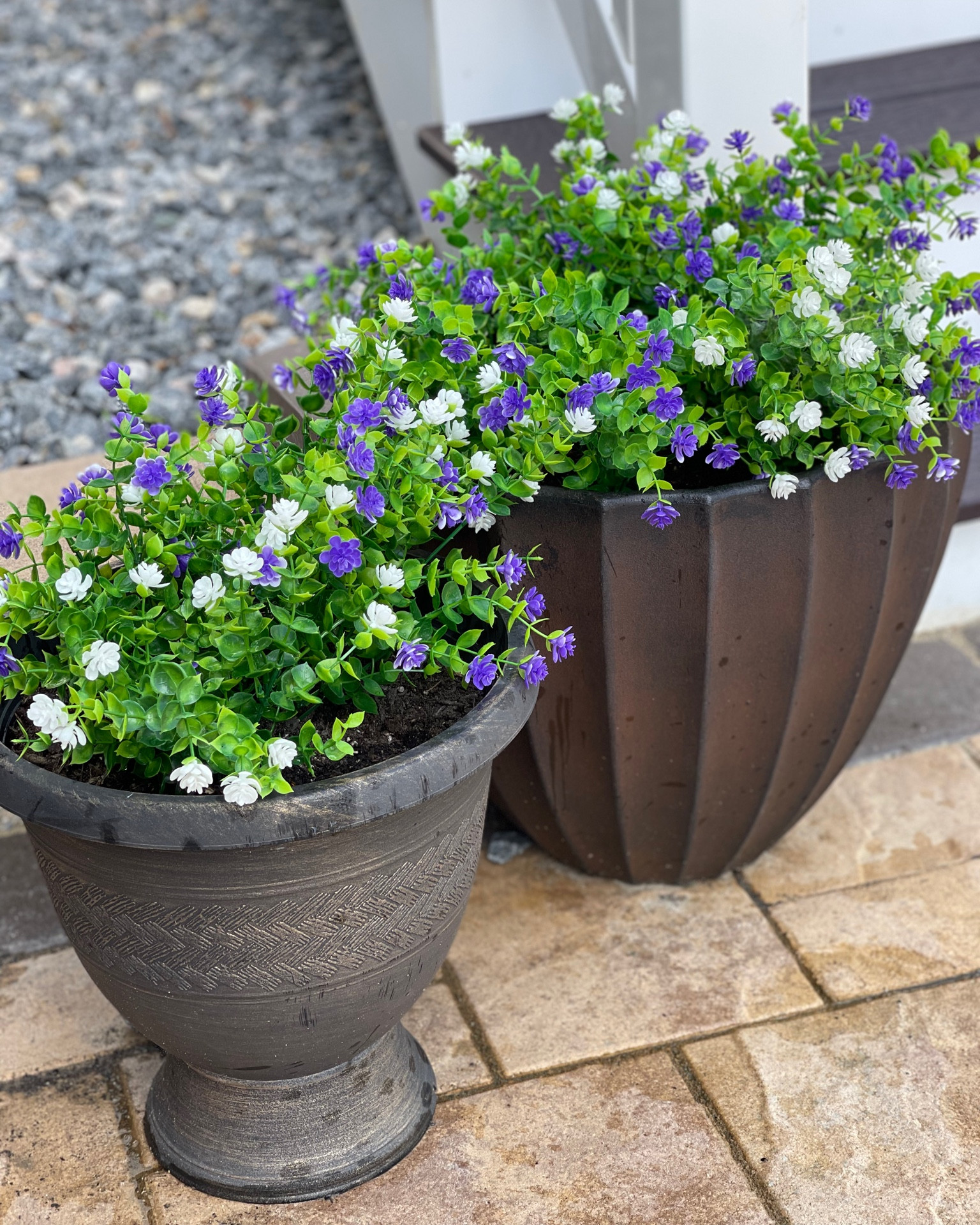 Faux flowers that look beautiful all summer long 


#LTKSeasonal #LTKSummerSales #LTKHome