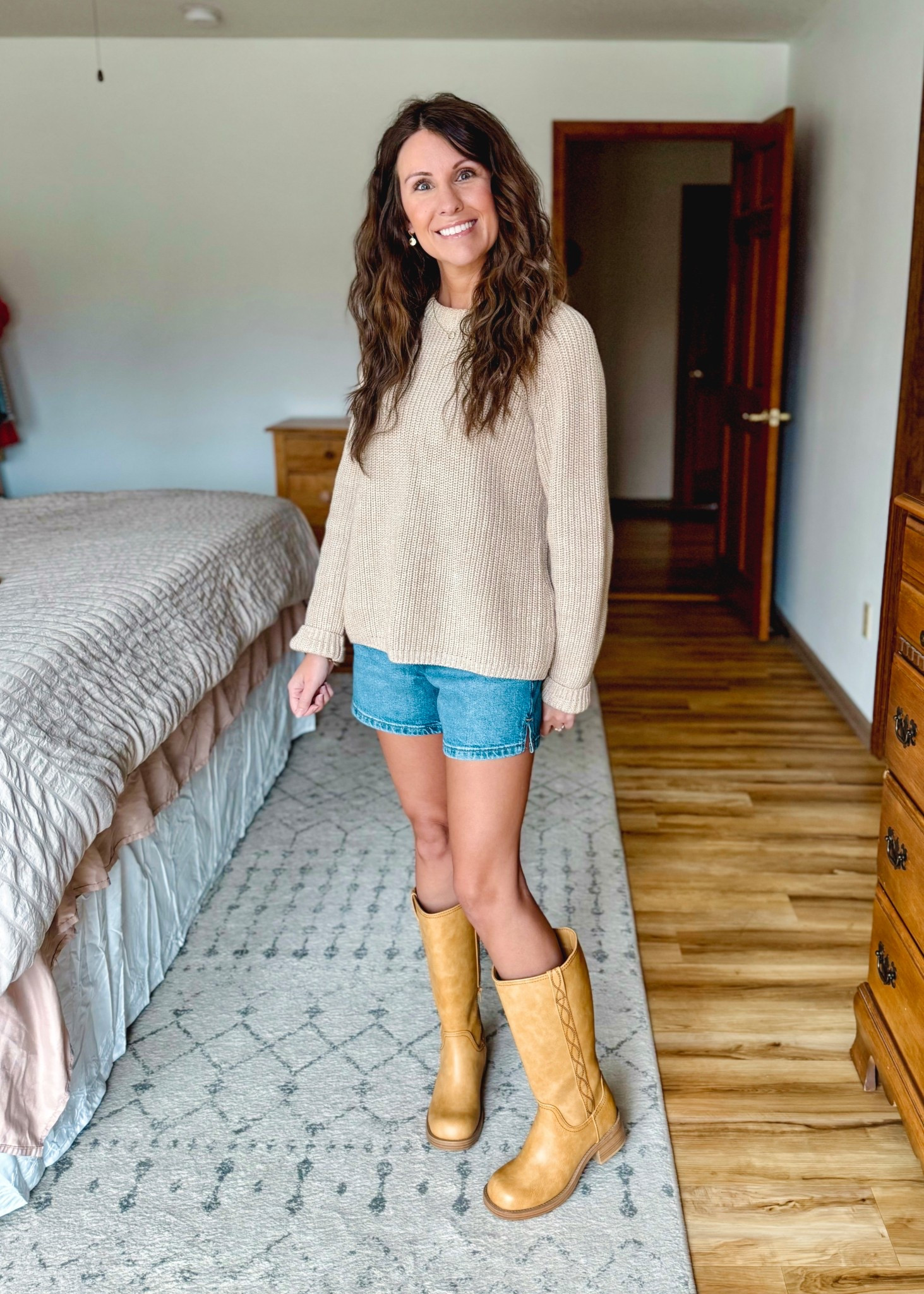 Small in this cotton sweater (speckled beige!)

Wearing 00 in the medium wash in these denim shorts. The only 4” inseam shorts I’ve found that I like! 99% cotton so not a ton of stretch at all— definitely size up if you want a looser fit! 

Size 6 in these cute boots 👢 more ways to style them coming soon!!


#LTKootd #LTKPetite #LTKgrwm