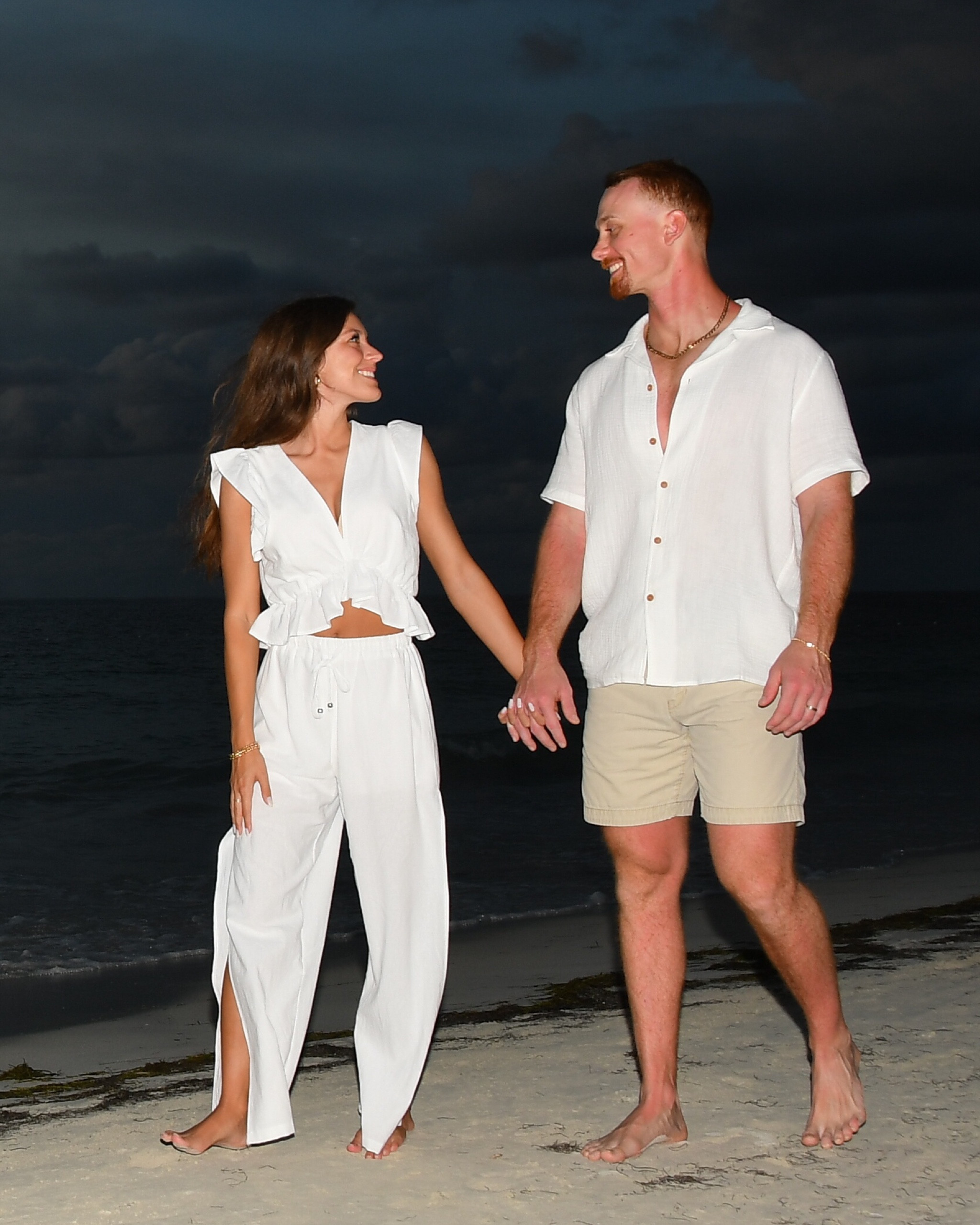 The perfect white linen outfits for beach and/or sunset pictures!🍯🌙
Jonathan is wearing a large shirt to be loose and airy. I'm wearing an XS two piece, but the top was a little big.

#LTKfindsunder50 #LTKSeasonal #LTKtravel