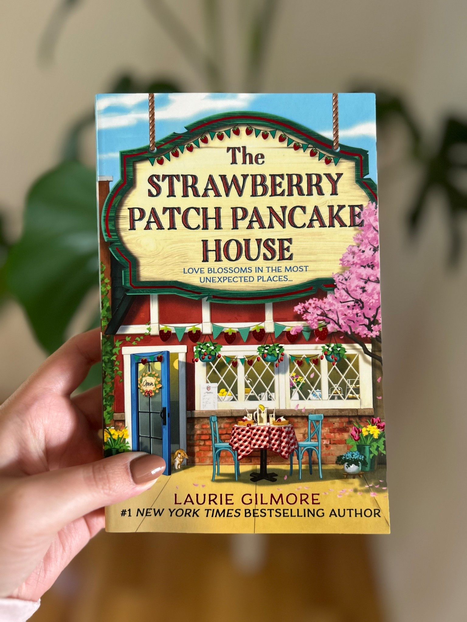 Check out The Strawberry Patch Pancake House by Laurie Gilmore

Book, books, booktok, romance book

#book #romancebook 


#LTKgiftguide #LTKcanada #LTKtravel