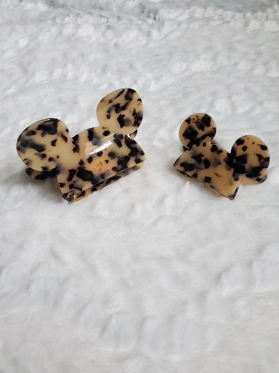 Tortoise shell Mouse ears claw clip, Mickey claw clip, mouse hair accessory, claw, park accessory... | Etsy (US)