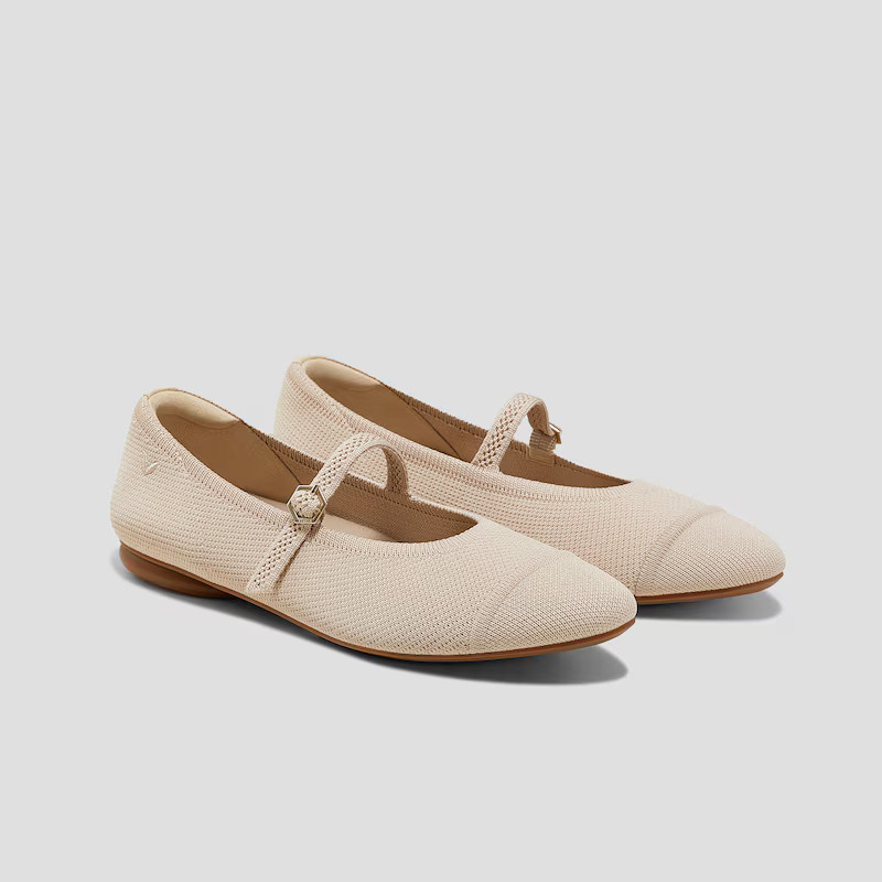 Almond-Toe Mary-Jane AdaptAll™ (Tamia Mary-Jane) | VIVAIA