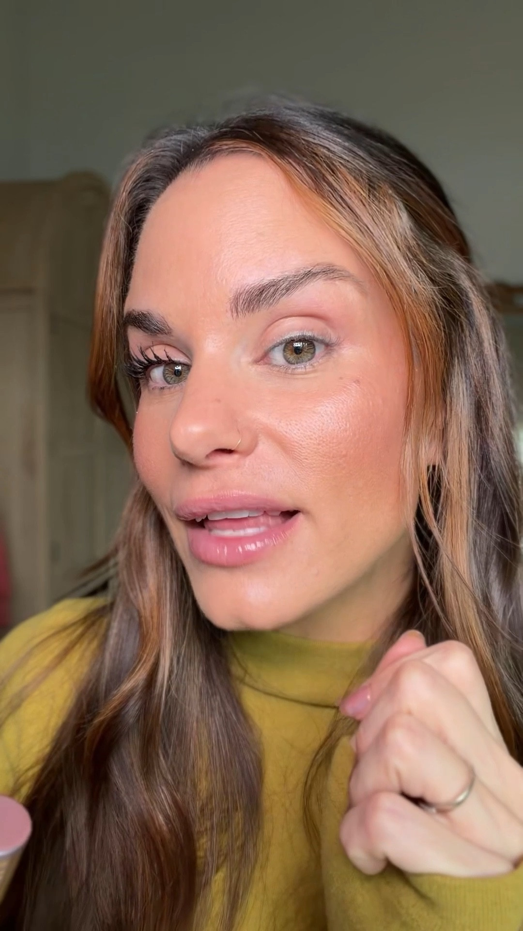 You will literally save $28 with this lash deal 😳 The Tarte Lash Cocktail gives you the tubing primer plus a mascara (your color choice) for the price of one. Longer, lifted lashes and zero smudge—this one is a no-brainer.

💬 Comment “lashdeal” and I’ll DM you the link

#TayBeckerBeauty #TayBecker
#tartecosmetics #lashcocktail #tubingprimer #tubingmascara #charlestonbeauty #momstylevibes #reellife

#LTKSaleAlert #LTKselfcare #LTKmomlife