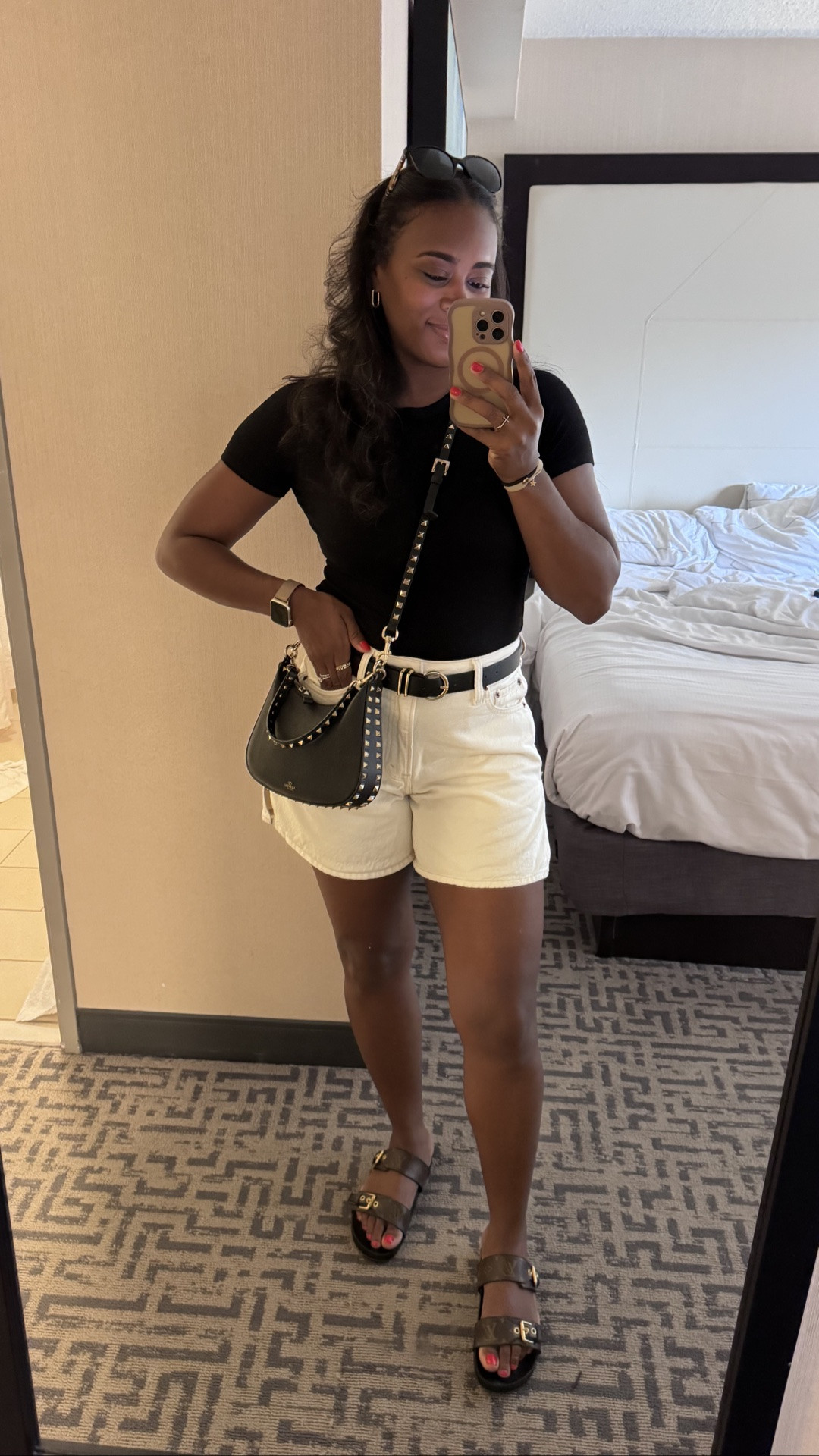Chicago day 3 look! Headed to Lincoln Park Zoo 🐯🦍🐒

#LTKdayinmylife #LTKootd #LTKmomlife