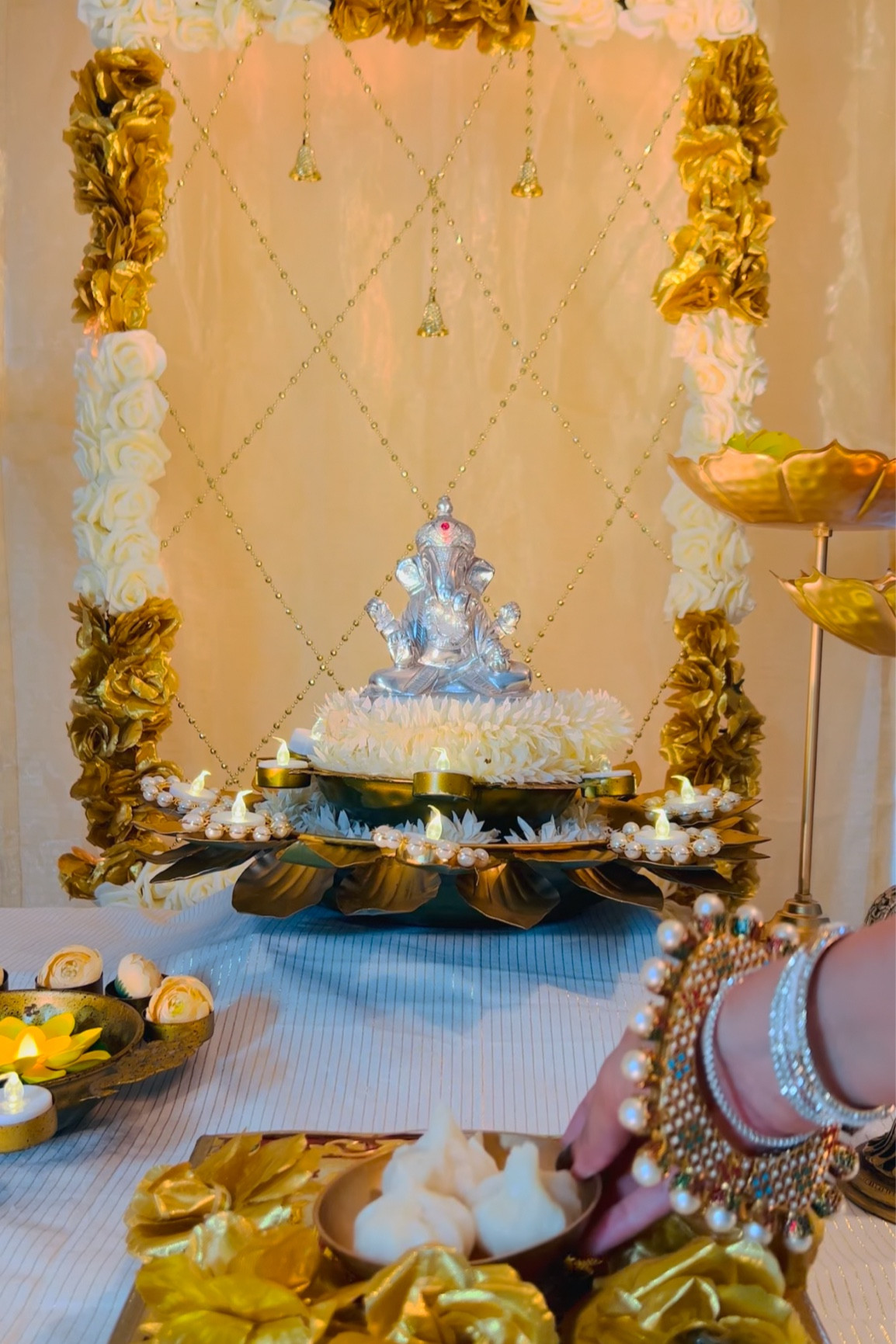 Ganesha backdrop idea

#LTKHome