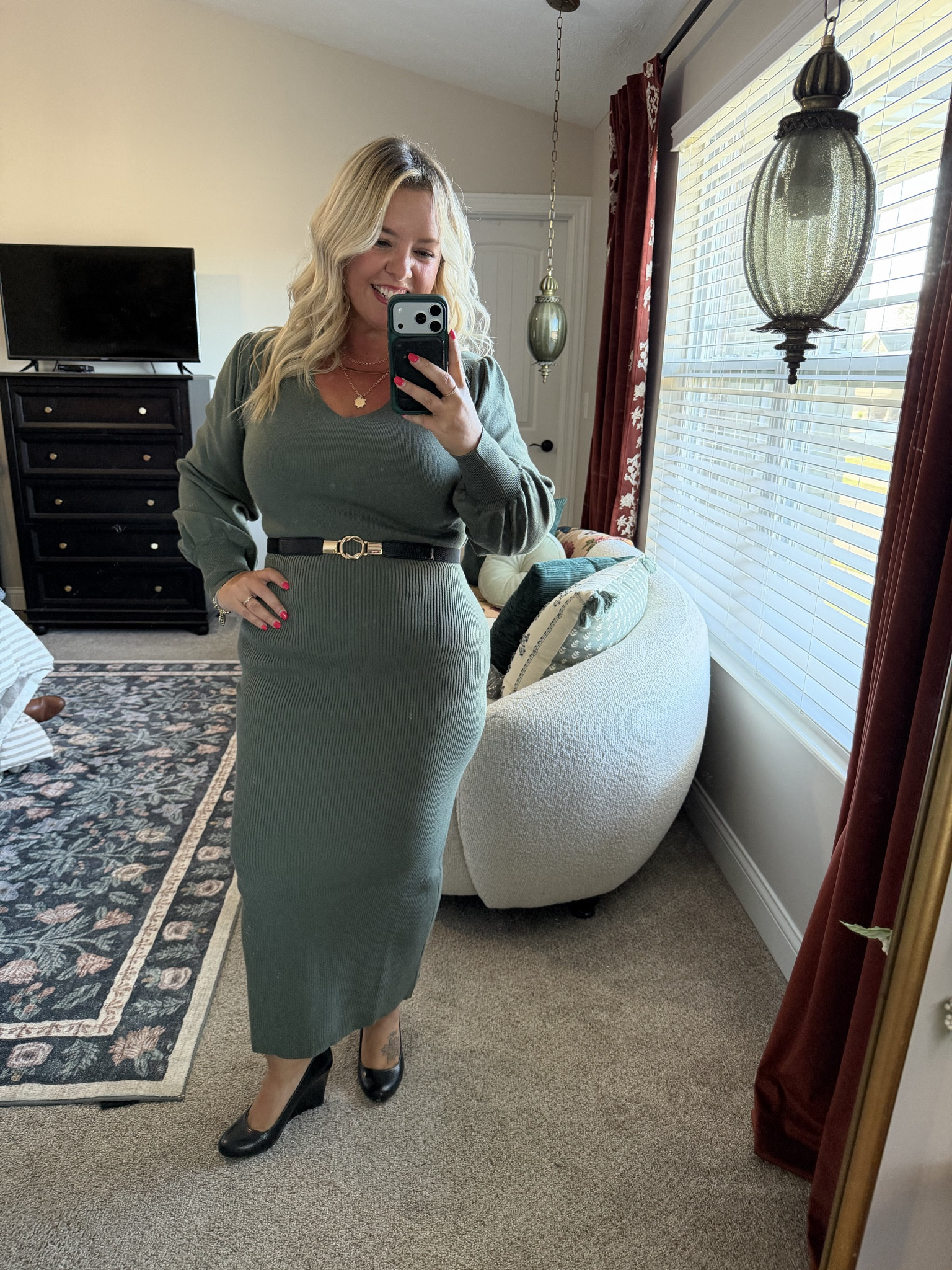 You’ll feel 🔥 in this bodycon maxi sweater dress! Comes in tons of colors & is around $30 on Amazon! Comes with a matching belt but I added the other one for contrast. Wearing my true Large  

#LTKFindsUnder50 #LTKPetite #LTKMidsize