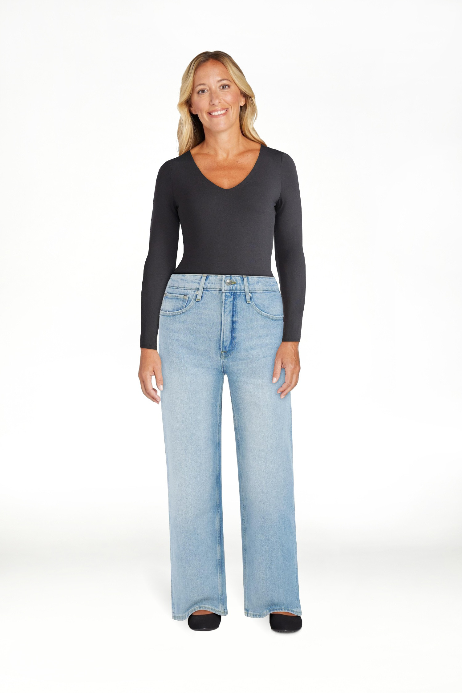 Time and Tru Women's Smoothing Bodysuit with Long Sleeves, Sizes XS-XXXL - Walmart.com | Walmart (US)
