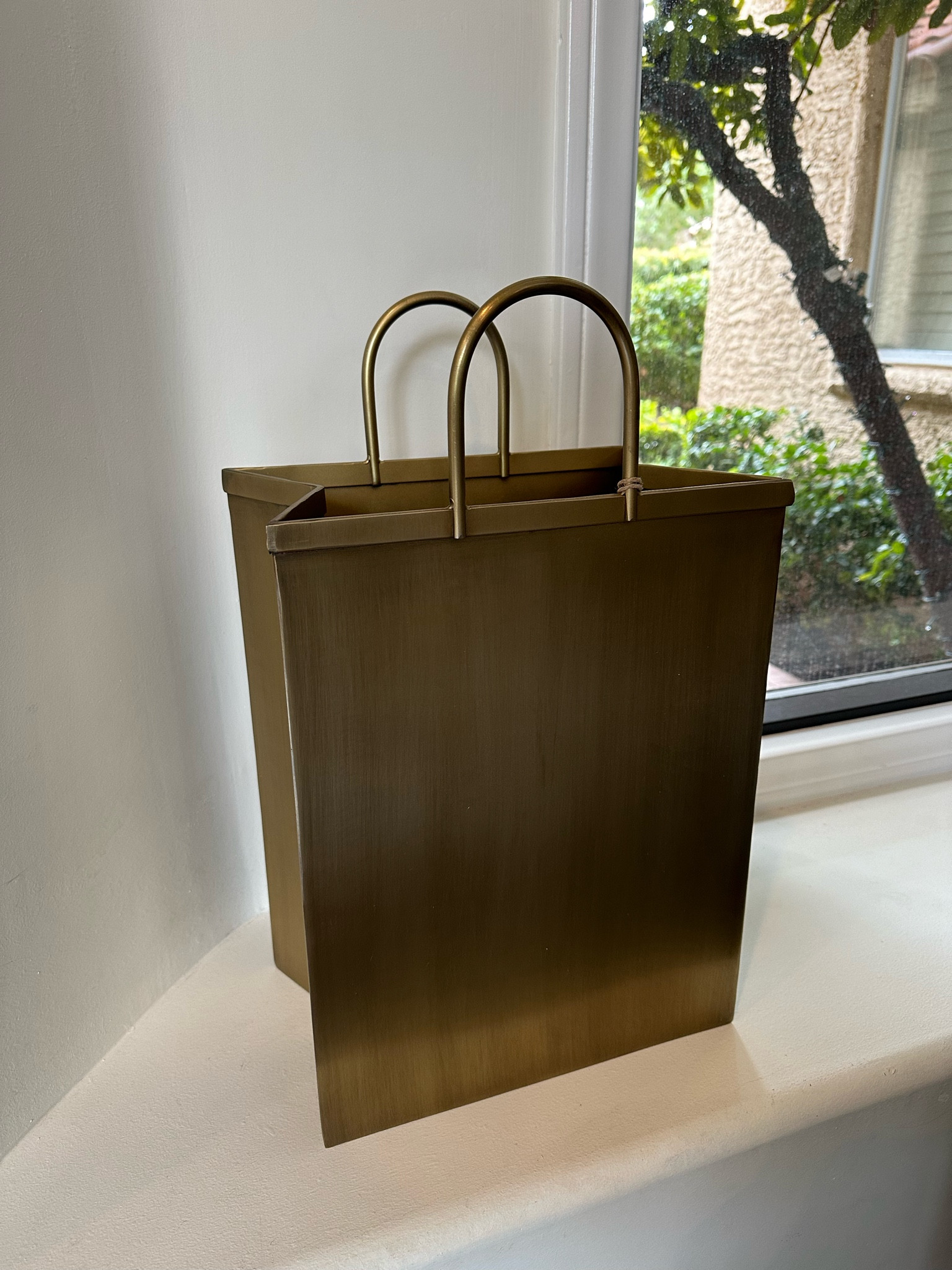 Brass Shopping Bag Waste Basket #homedecor #interiordesign #homeorganization