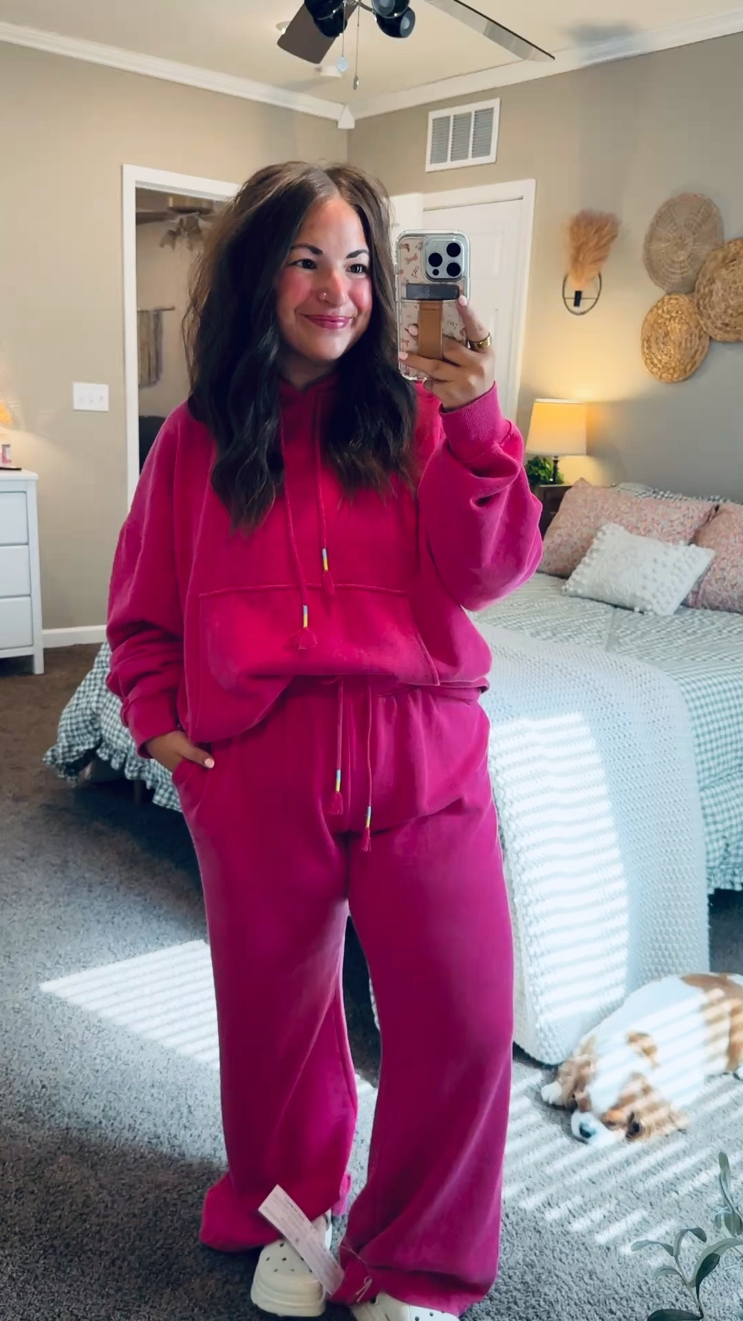 Comfy but make it bold 💖 Loving these hot pink Walmart finds—easy, cozy, and perfect for adding a little fun to everyday style!

clogs: fit oversized // wearing a 4.5-5
pants: fit oversized // wearing a large
hoodie: fits true to size // wearing a large 

 #LTKootd #LTKMidsize