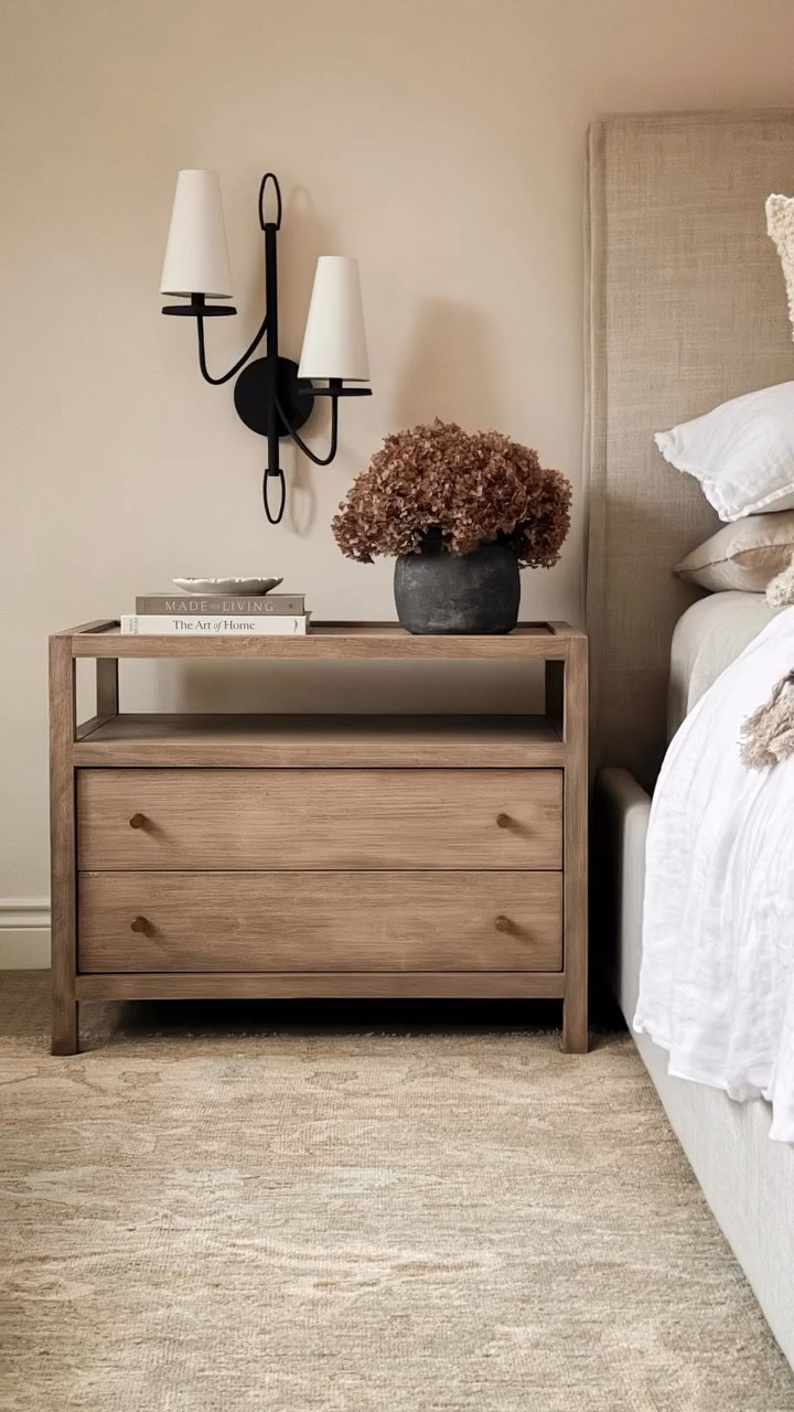 Table Lamp or Wall Sconce???? What would you use in your bedroom? 🤷🏻‍♀️😍 

Decor is from us @ shop.cottageandkey.com!

Design // @cottageandkey  Photos // @cottageandkey 

#bedroomdesign #bedroomideas #wallsconces #bedroomlighting #interiordesign #designhelp #cottageandkeydesignstudio

#LTKVideo #LTKSummerSales #LTKHome