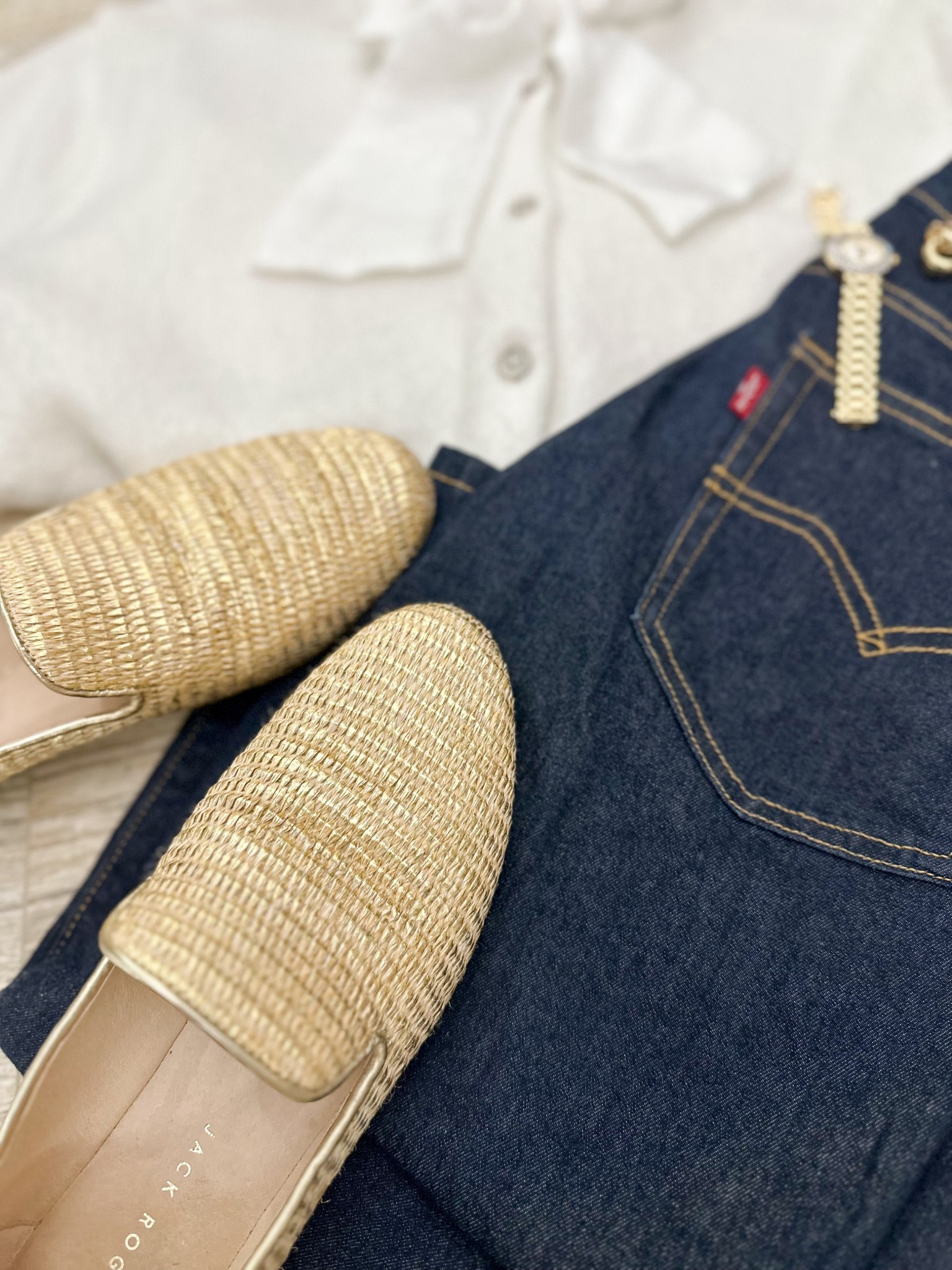 Classic layers, iconic loafer. #ad #jackisback #jackrogers #lovemyjacks 

#LTKootd #LTKSeasonal #LTKWorkwear