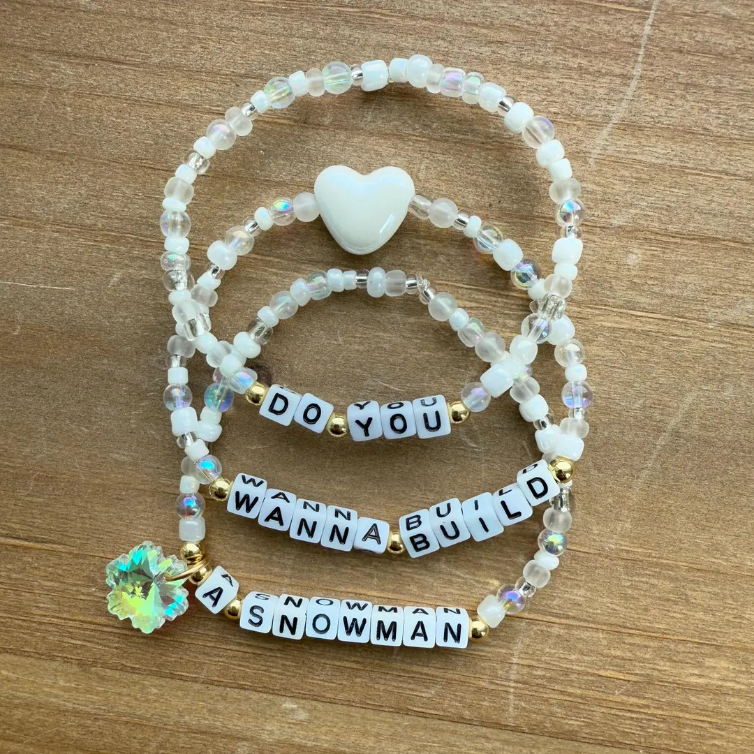 Frozen, Do You Wanna Build A Snowman, Anna and Elsa, Disney Princesses, Disney Beaded Bracelet - ... | Etsy (US)