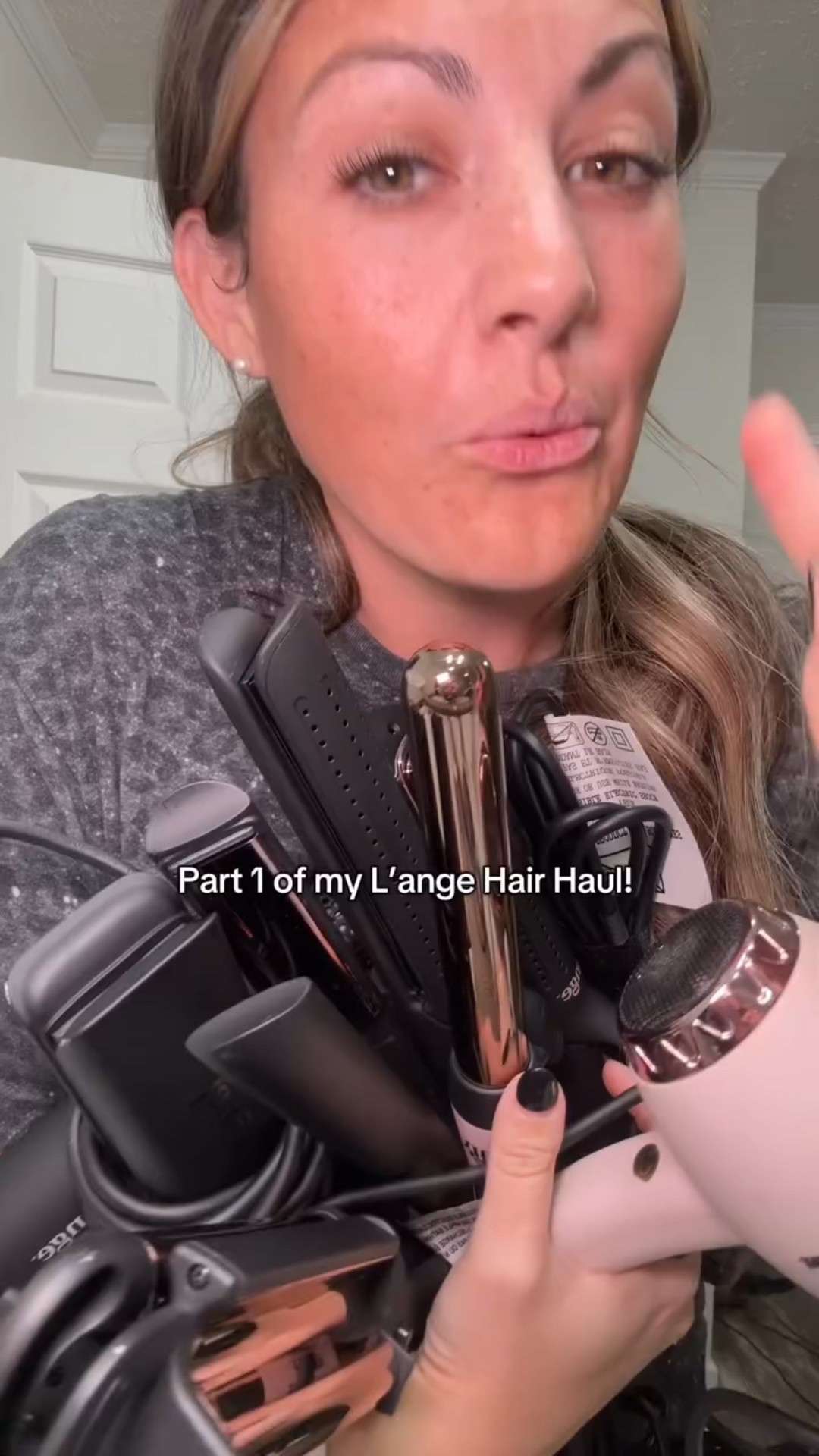 This blow dryer seriously blow dry my hair so freaking well it’s super quiet and super fast! #lange #langehair #langeblowdryer #blowdryer #tiktokshopcreatorpicks