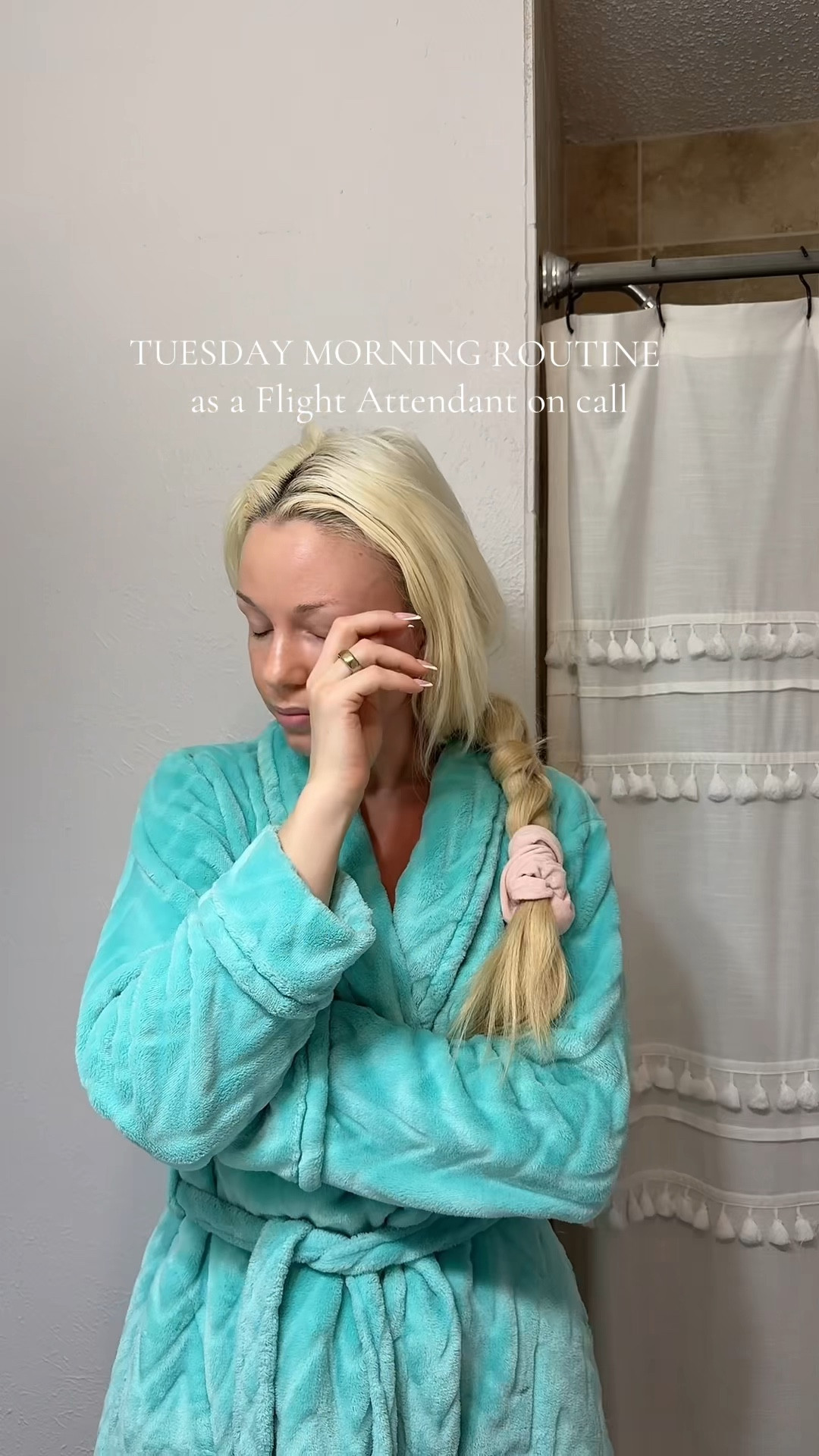 Tuesday morning routine as a flight attendant on call