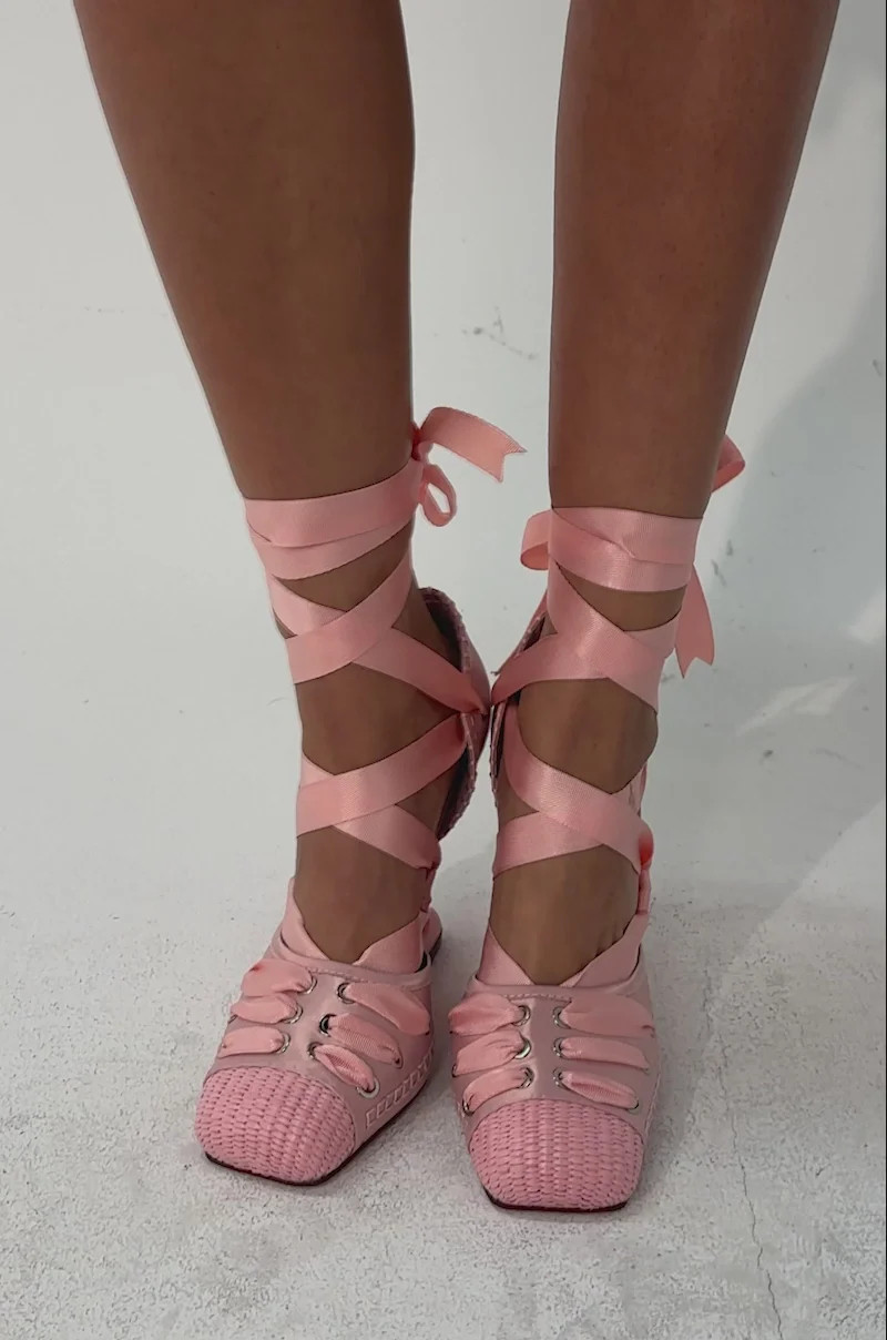 AKIRA GOLD TENDU PINK BALLET LACE UP NOVELTY HEEL PUMP | AKIRA