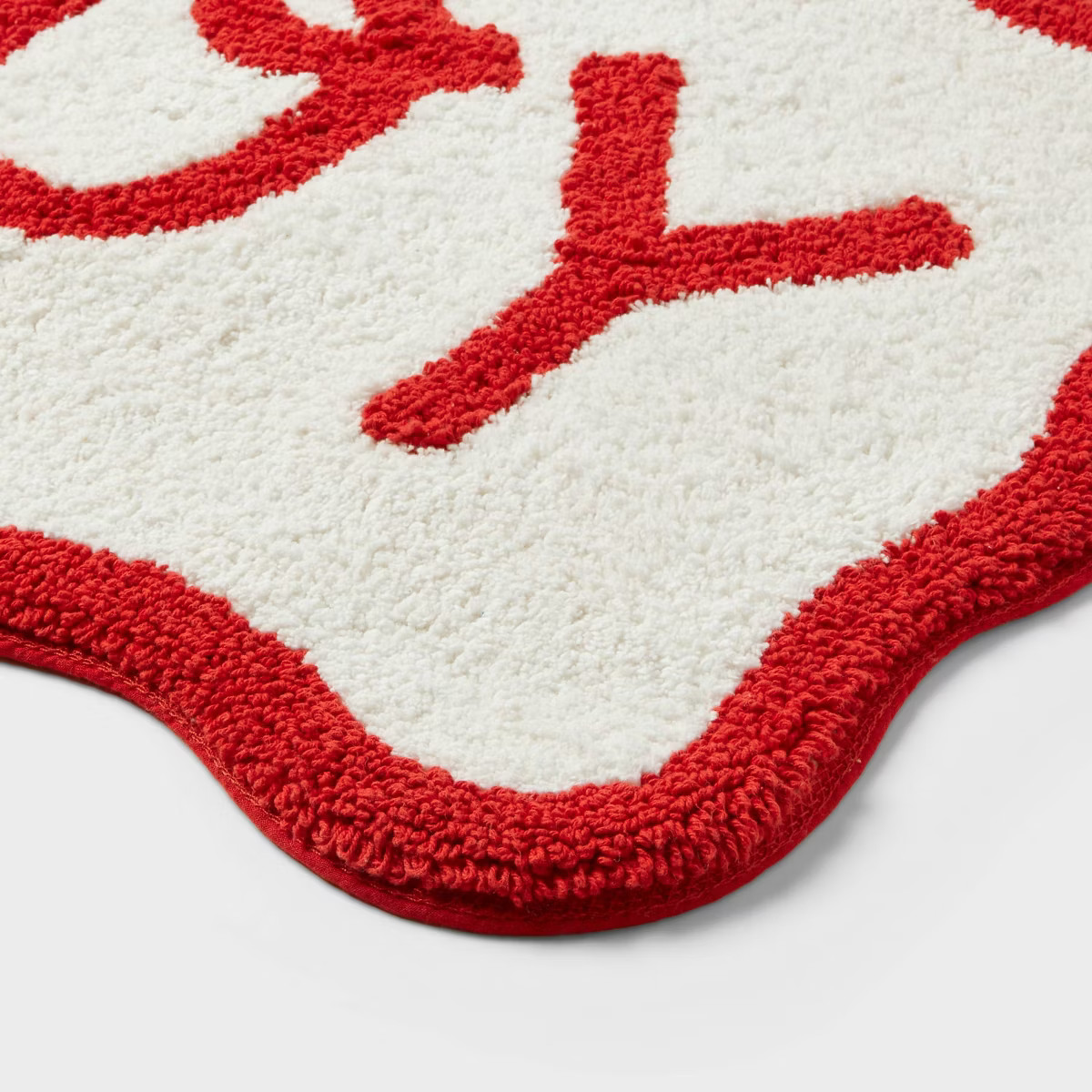 17"x24" Christmas 'Joy' Scalloped Boarder Bath Rug Cream/Red - Wondershop™ | Target