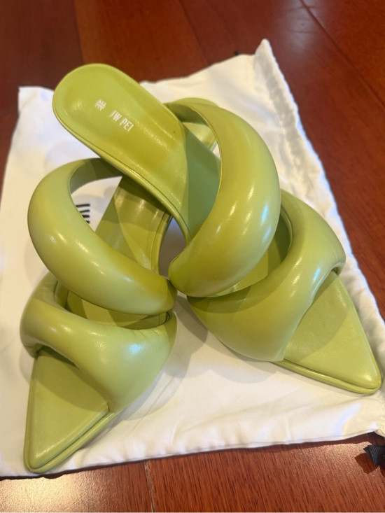 NEW JW PEI Lime Green Padded Triple-Band Pointed Toe Mules Size 7 (38) | Poshmark