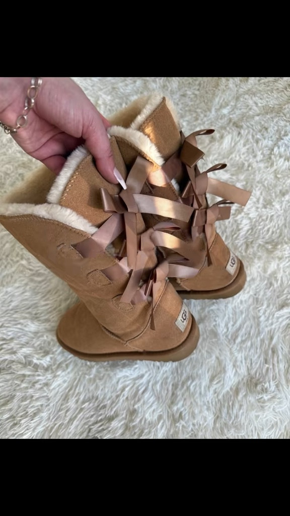 Yellow app finds

#LTKshoes #LTKwinter #LTKstyletip