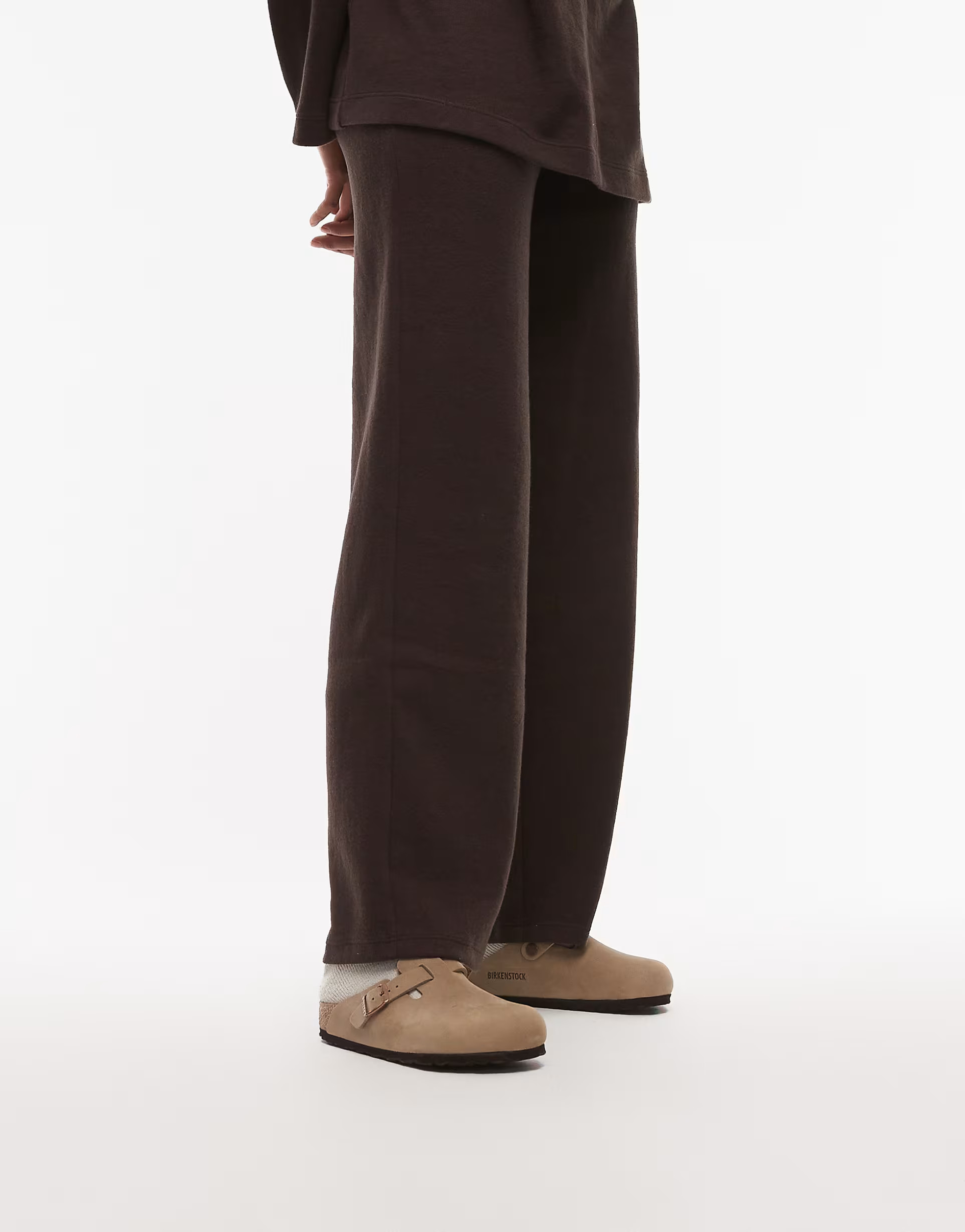 Birkenstock unisex Boston clogs in tobacco oiled leather | ASOS (Global)