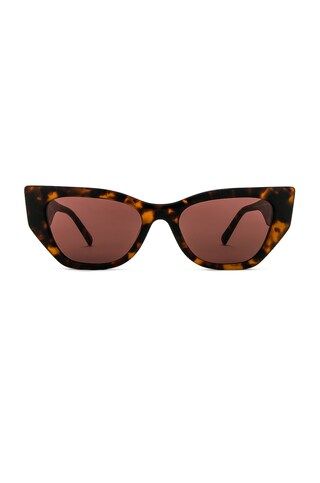 HAWKERS Manhattan Sunglasses in Carey Rosewood from Revolve.com | Revolve Clothing (Global)