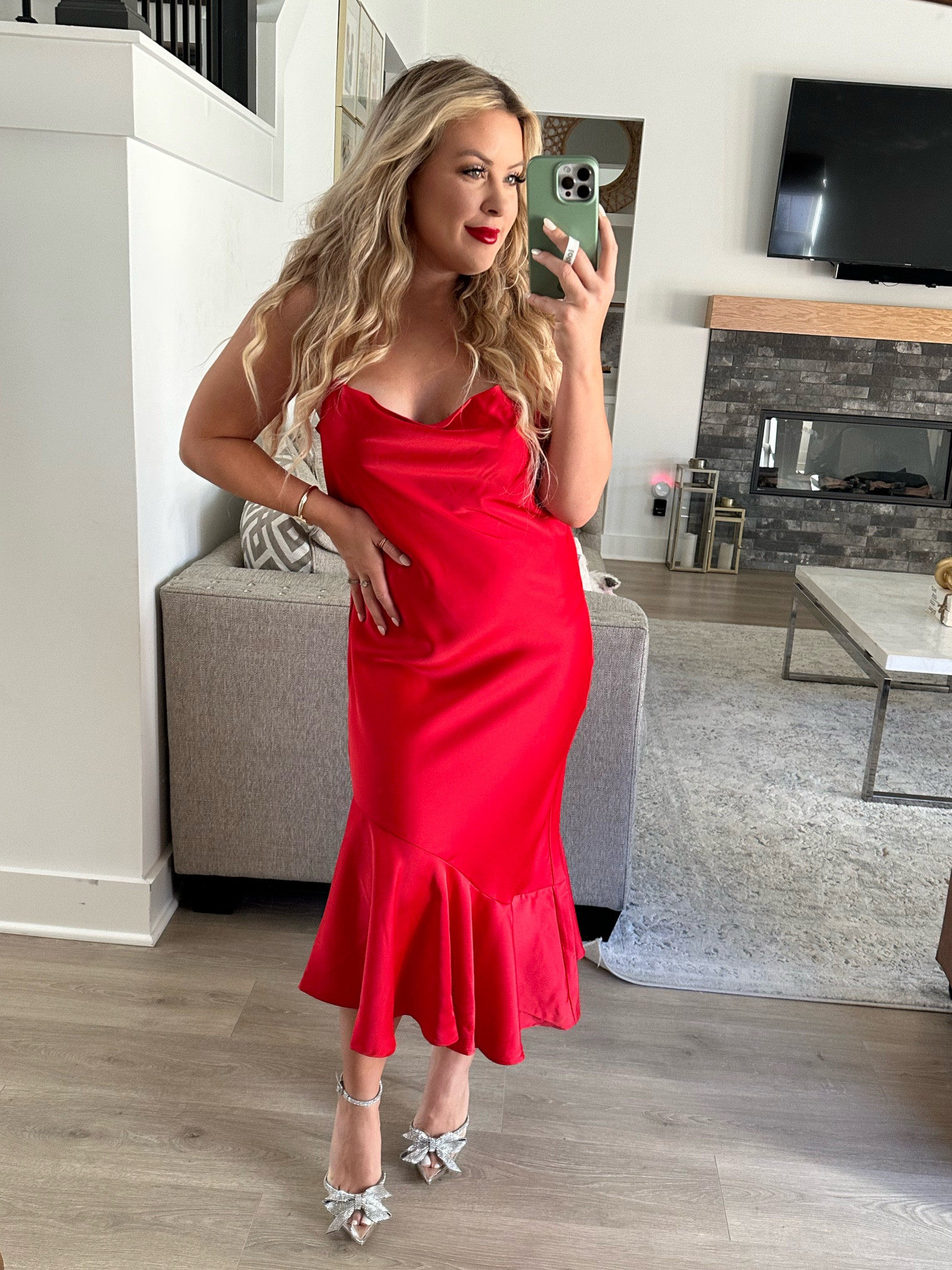 Red holiday dress from Walmart! Wearing size M! True to size! Holiday dress 

#LTKHolidaySale