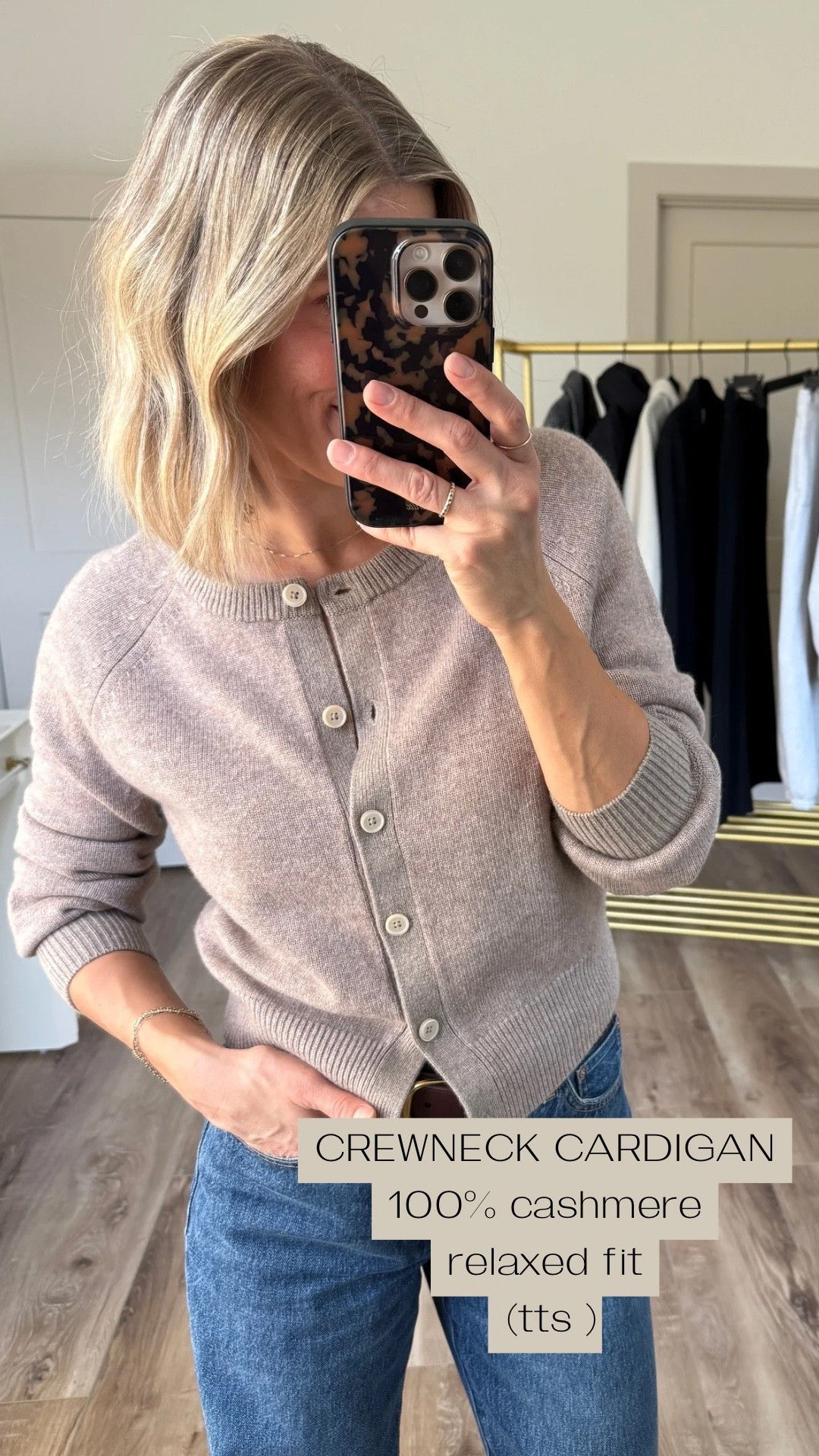 Aritzia Sale Picks: Cashmere Cardigan (wearing small) 

@aritzia #aritziapartner #ad #paidlink

#LTKOver40 #LTKHoliday #LTKGiftGuide