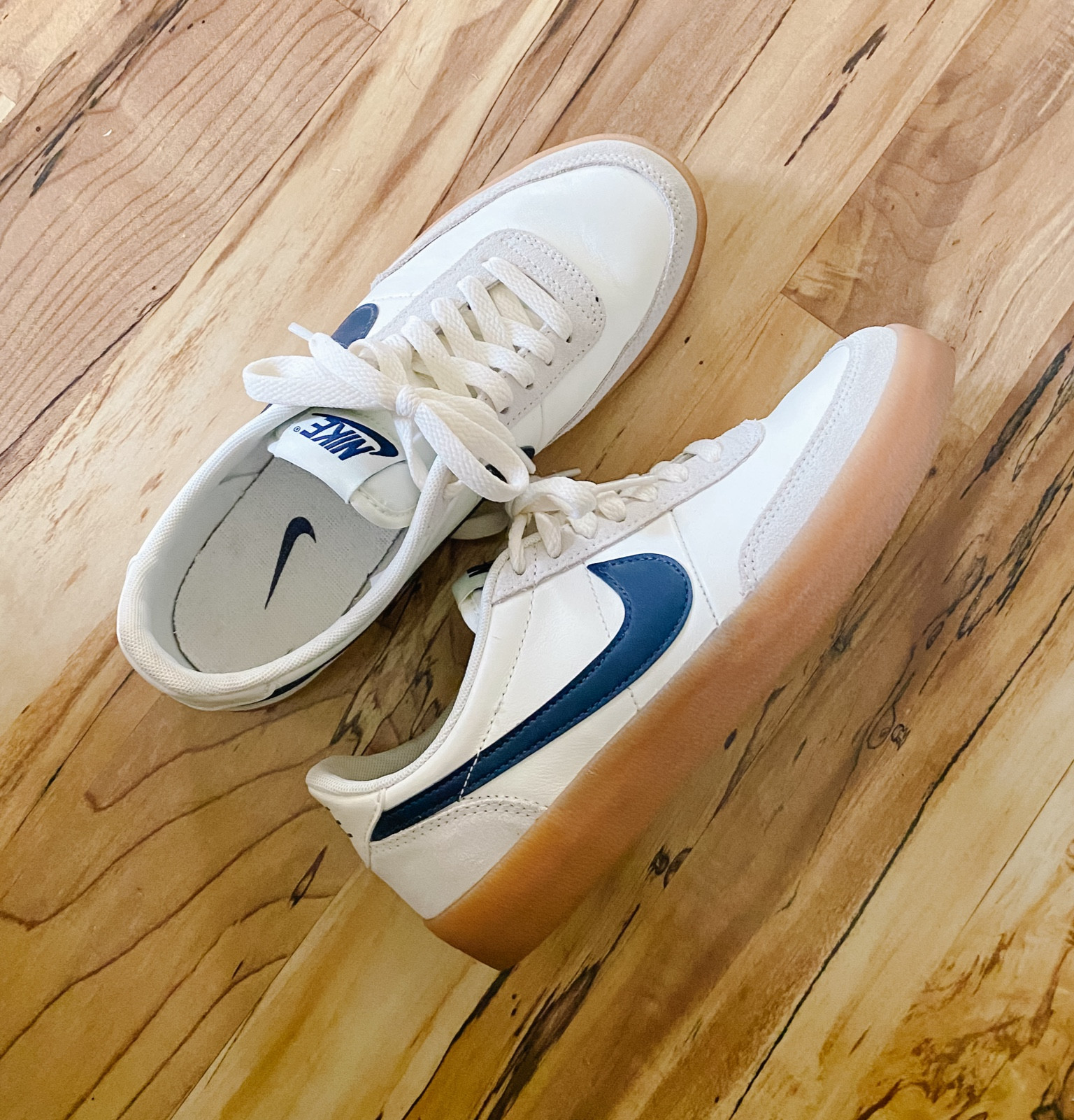 Nike sneakers, walking shoes, 
travel sneakers, neutral sneakers, killshot 2, nordstrom sneakers, 
navy blue and white 

#LTKTravel #LTKFindsUnder100 #LTKShoeCrush