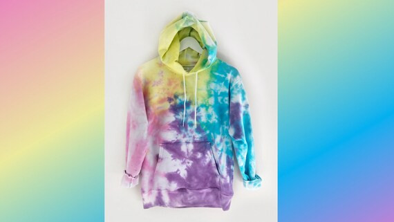 Etsy (US) — shop this pick from Emily's edit