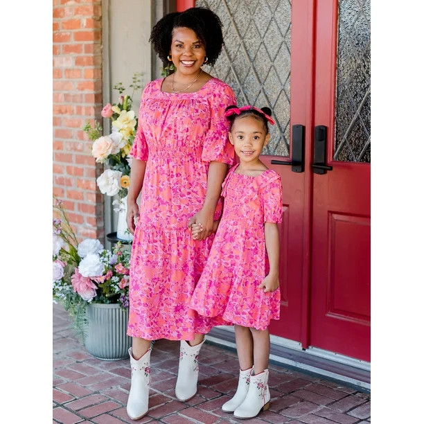 The Pioneer Woman Mommy and Me Toddler Girl Smocked Square Neck Dress, Sizes 12 Months-6X | Walmart (US)