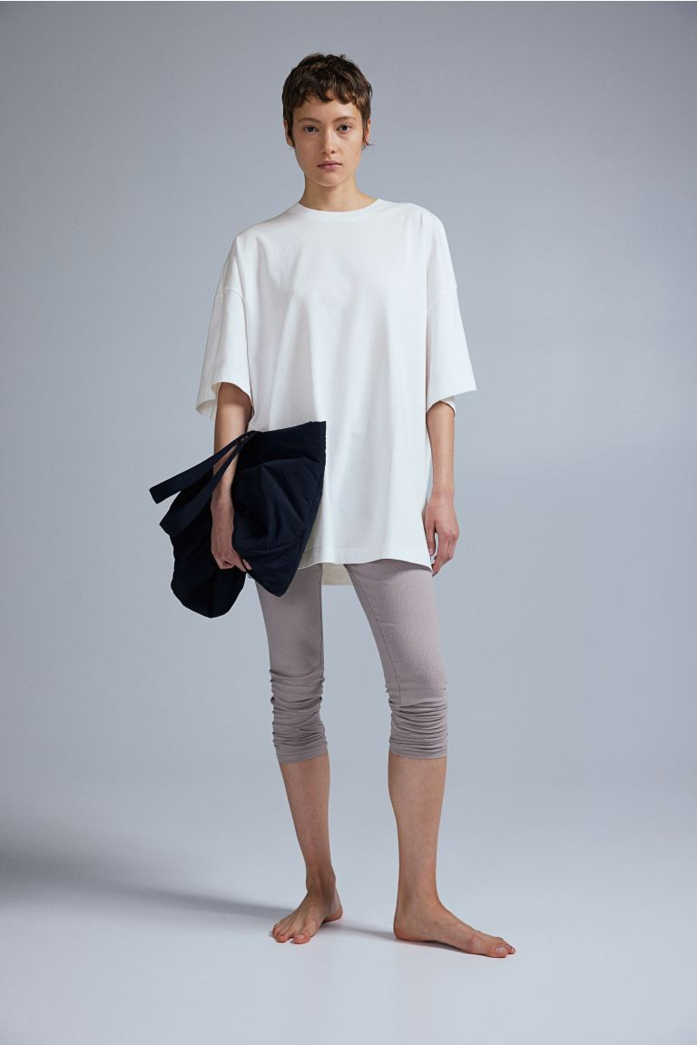 White | H&M (US + CA)