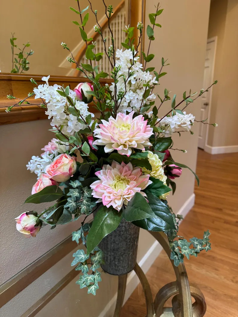 Soft Touch Dahlia-rose Floral Arrangement: Spring Cottage Table Decor - Etsy | Etsy (Global)