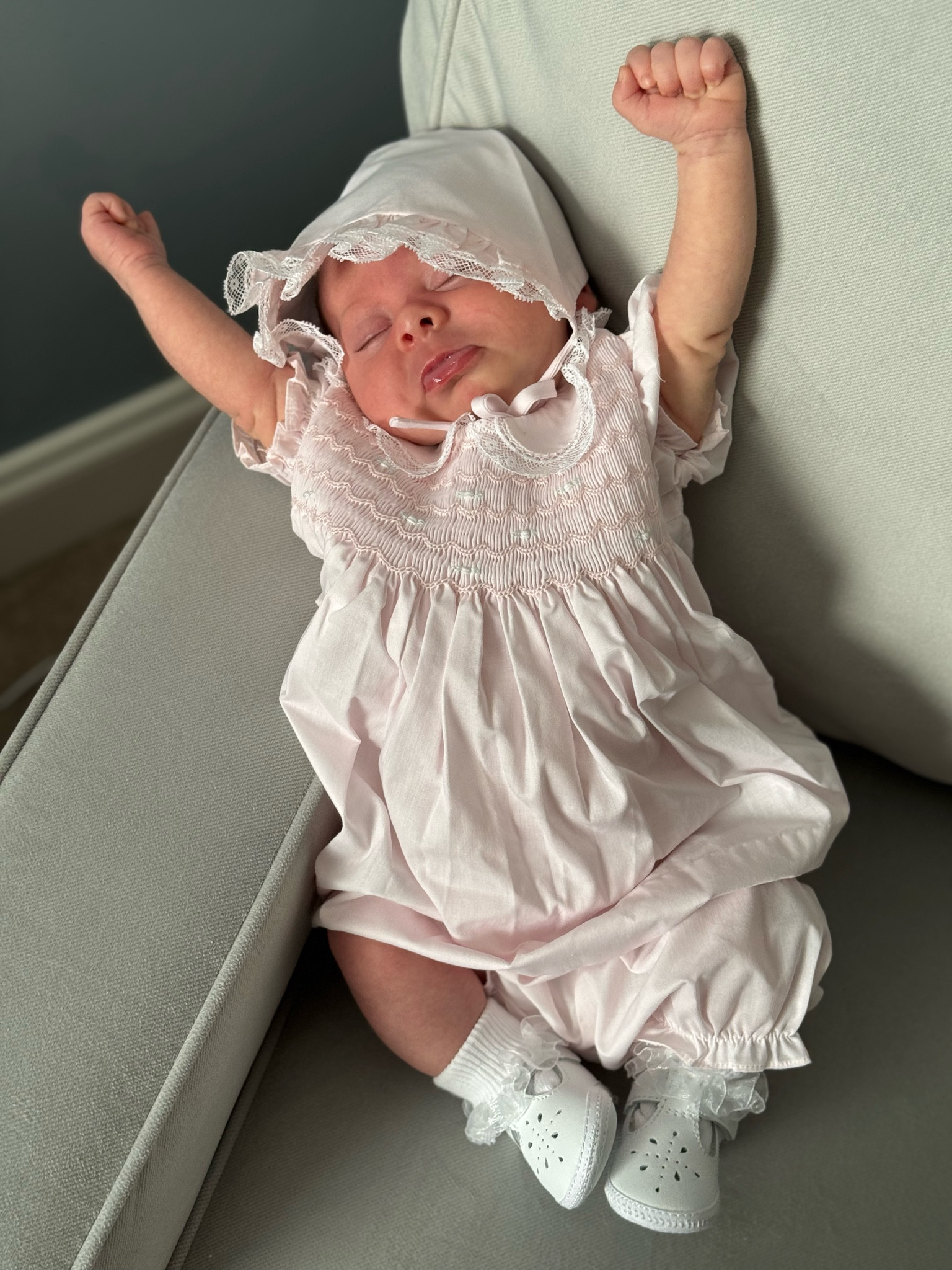 Hands up for Sunday!

#LTKkids #LTKfamily #LTKbaby