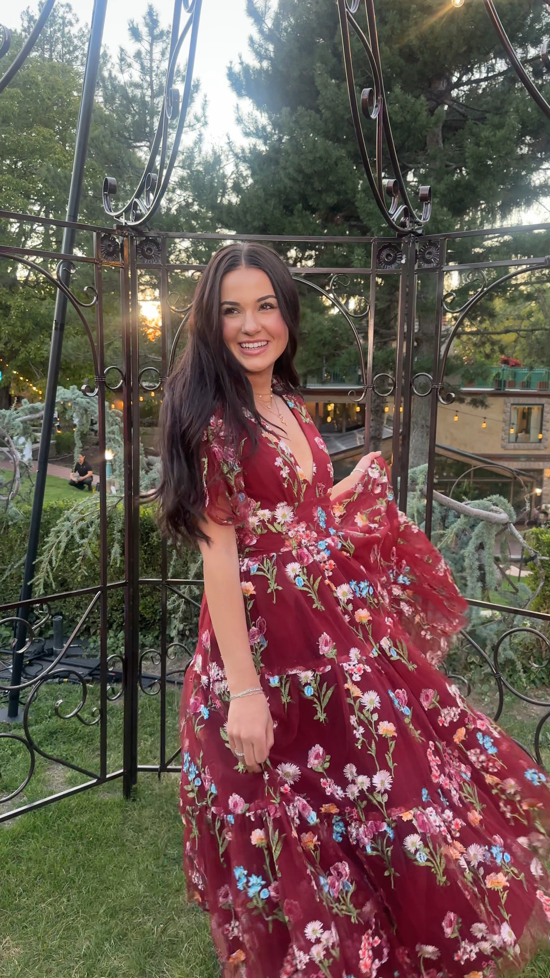 JessaKae dress with beautiful florals! I’m wearing a size small! I’m 5’7 & weigh 135

#LTKSeasonal #LTKWedding #LTKBeauty