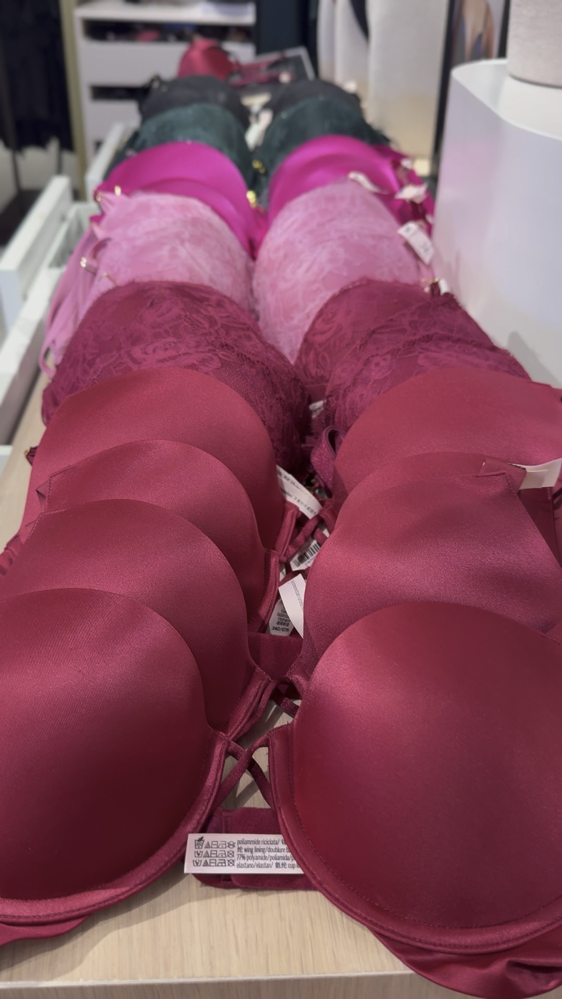 Victoria’s Secret is saving us today — Buy 2 bras, get 1 FREE 🙌
This is the perfect time to replace the old ones and grab a few new favorites.
I linked the best styles on my LTK for easy shopping!

#ShoppingWithPriiincesss #Atlantamom #Atlantabloggers #Atlantablogger #AtlantaCreator #Atlantacontentcreators #Atlantacontentcreator #victoriassecretbras #everydayessentials #LTKFind

#LTKGiftGuide #LTKHoliday #LTKSaleAlert