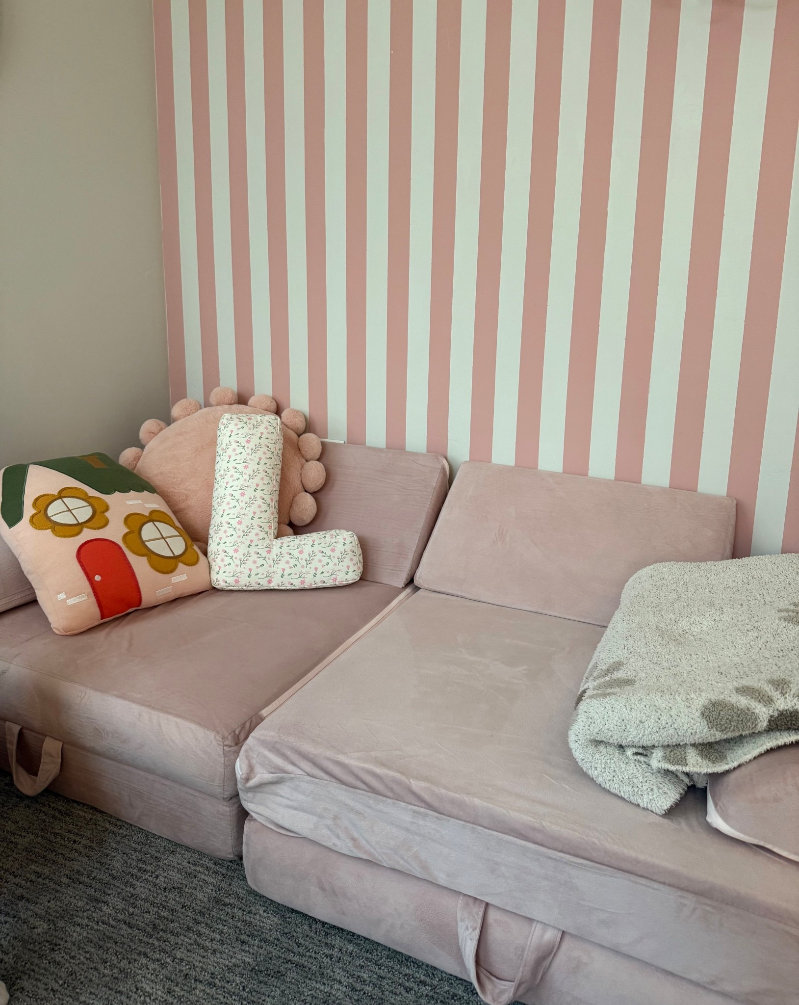 The cutest couch! A nugget dupe that we have been loving! 🎀

#LTKBaby #LTKmomlife